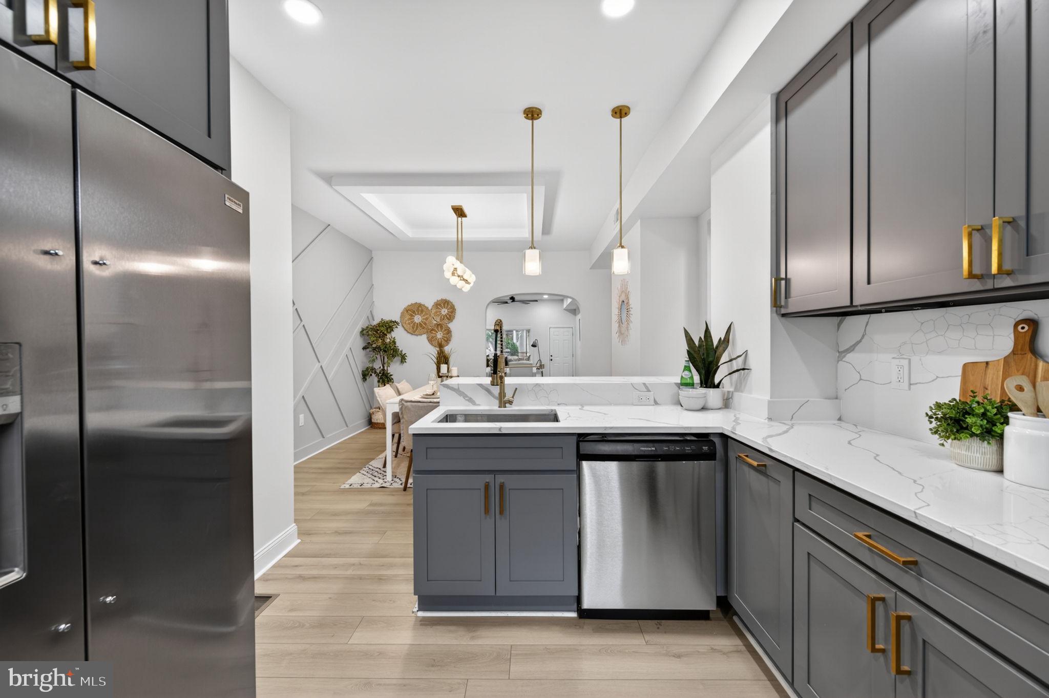 WEST FOREST PARK - Residential