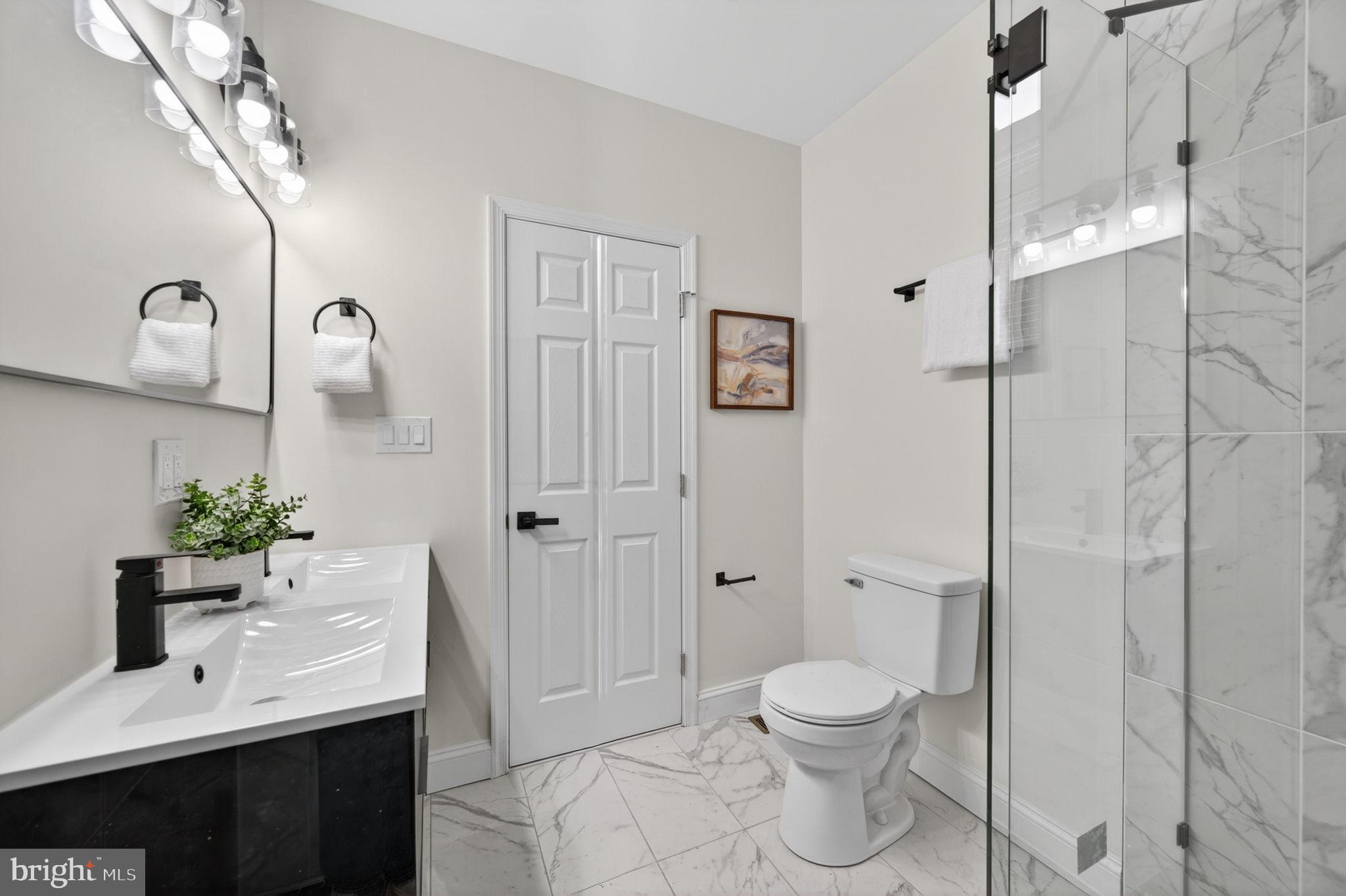 WEST FOREST PARK - Residential