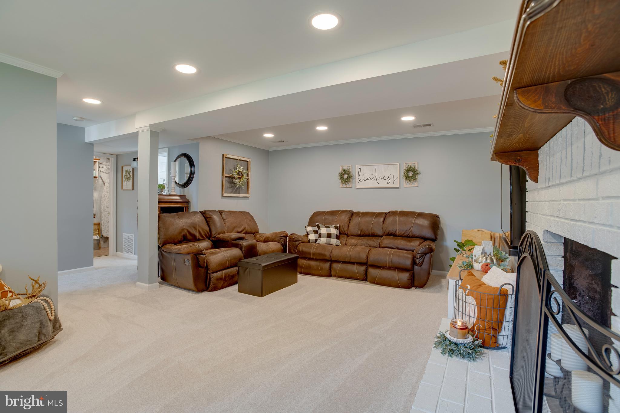 DALE CITY - Residential