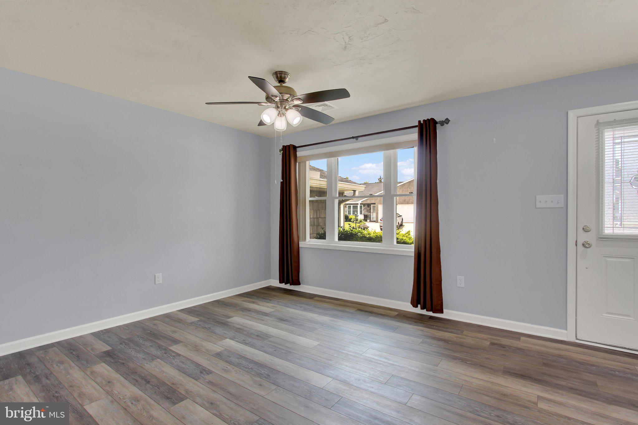4445 CLAIR MAR DRIVE 127