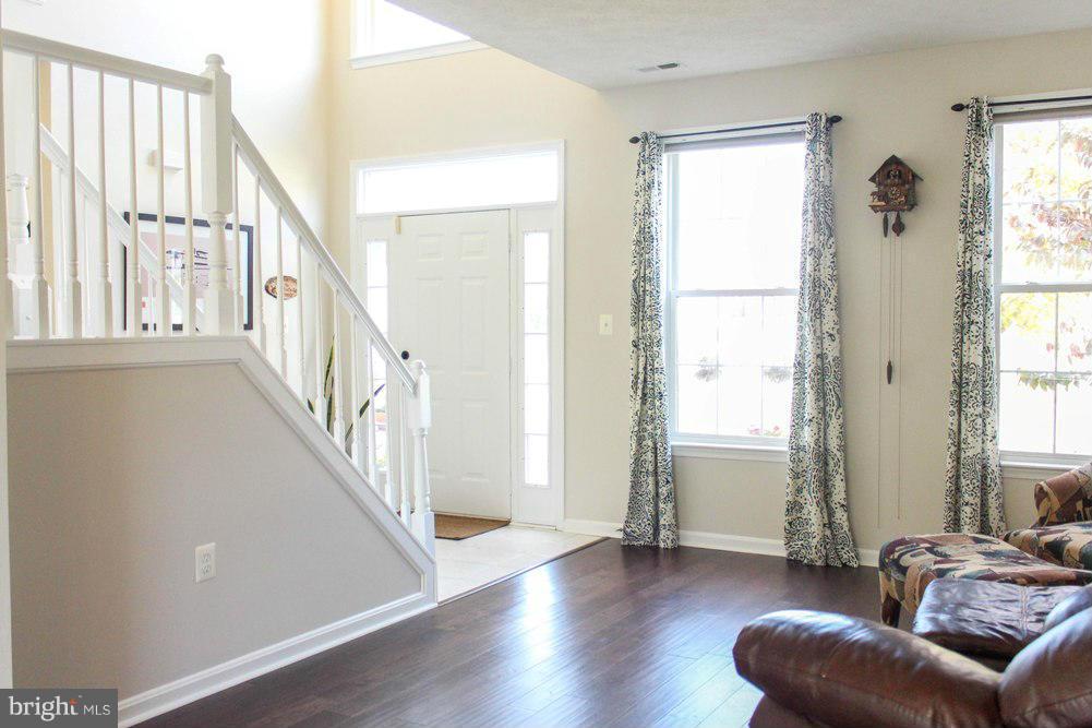 CEDAR COVE - Residential