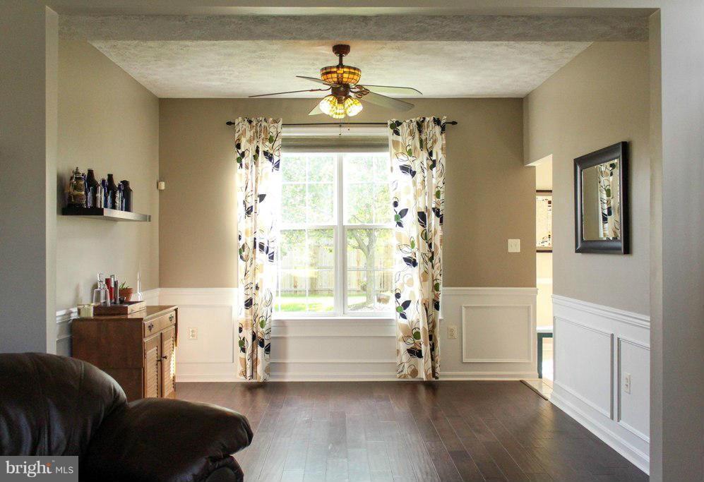 CEDAR COVE - Residential