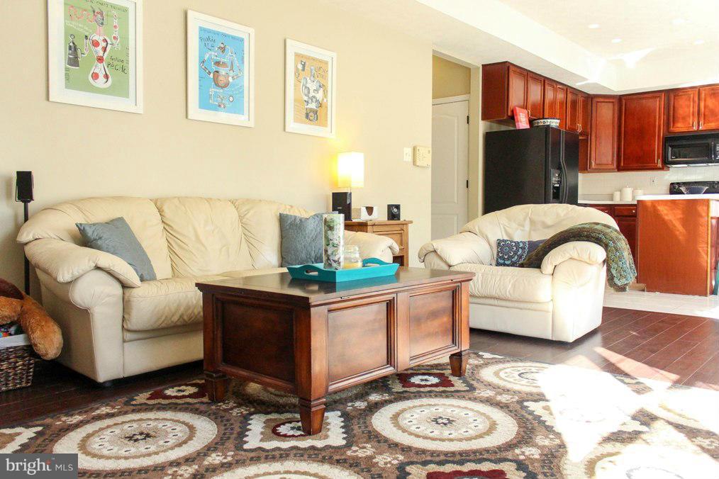 CEDAR COVE - Residential