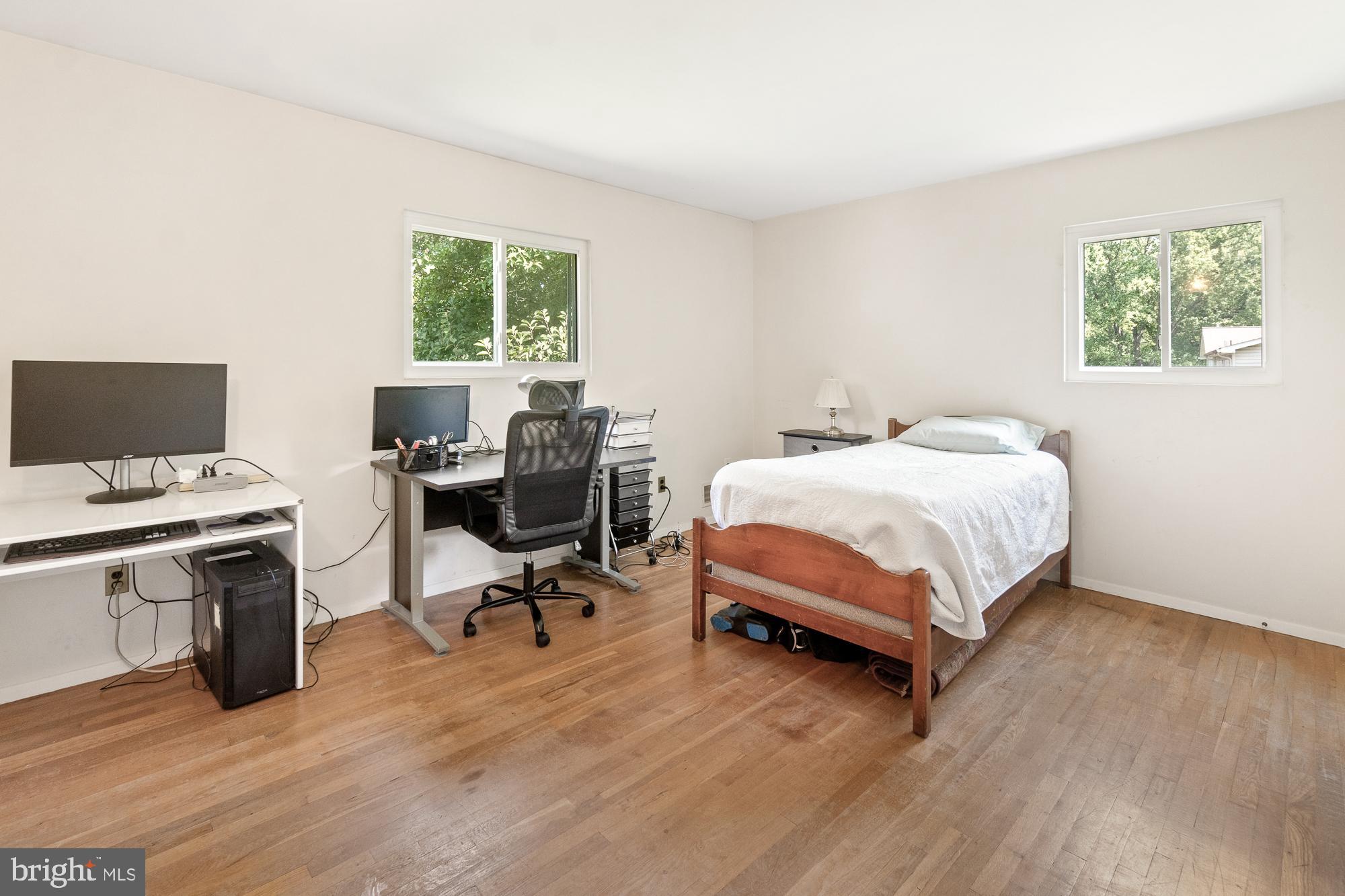 PARK OVERLOOK - Residential