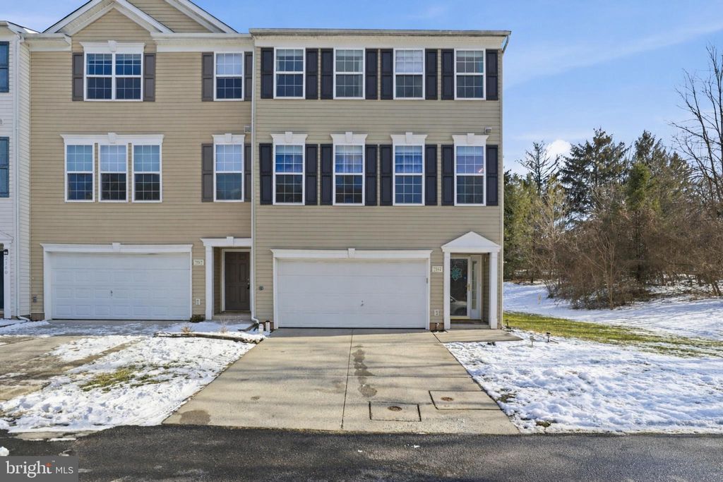 Photo of 2164 Golden Eagle Drive, YORK, PA 17408 (MLS # PAYK2096346)