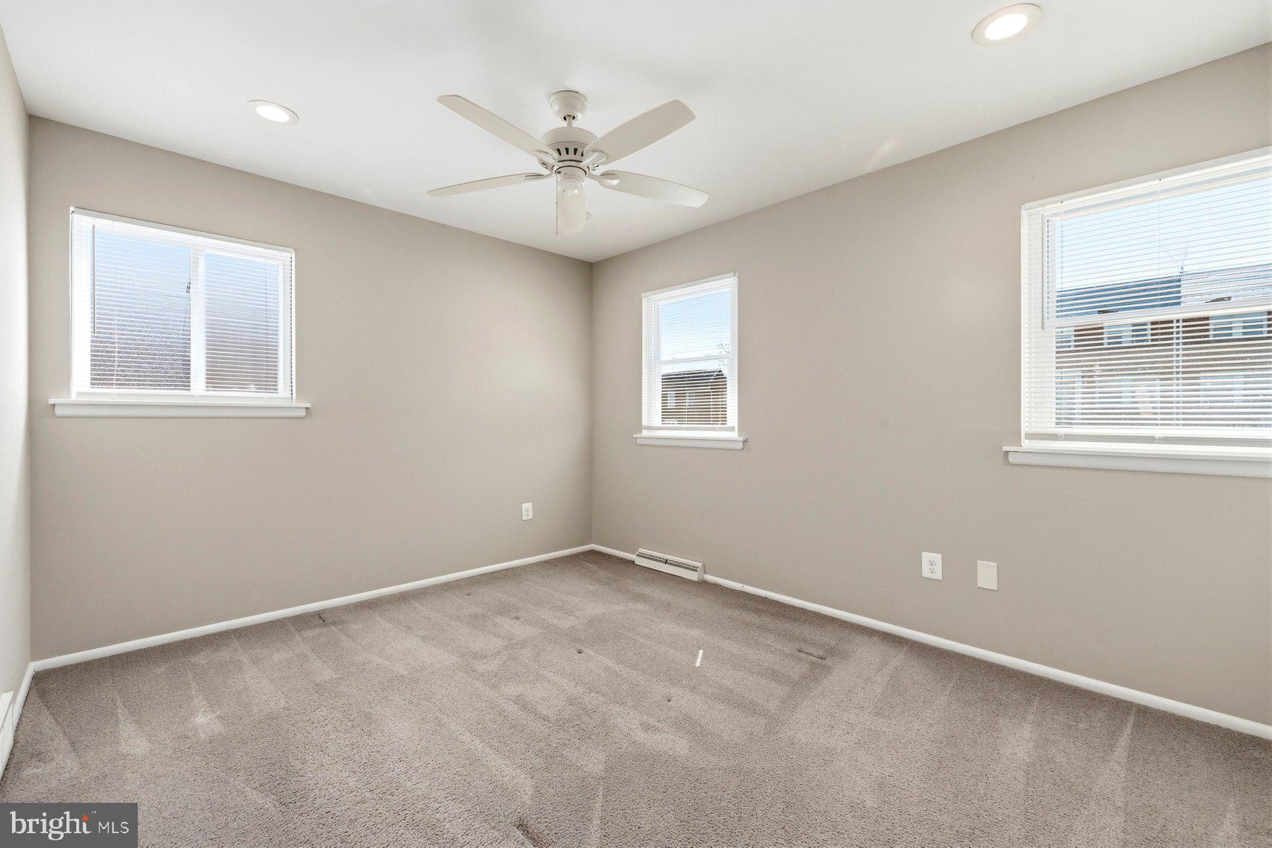 WESTOWNE - Residential