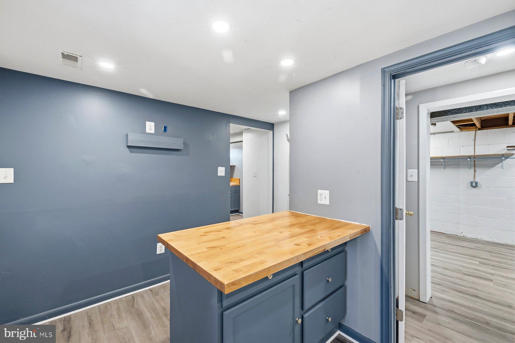 WESTOWNE - Residential