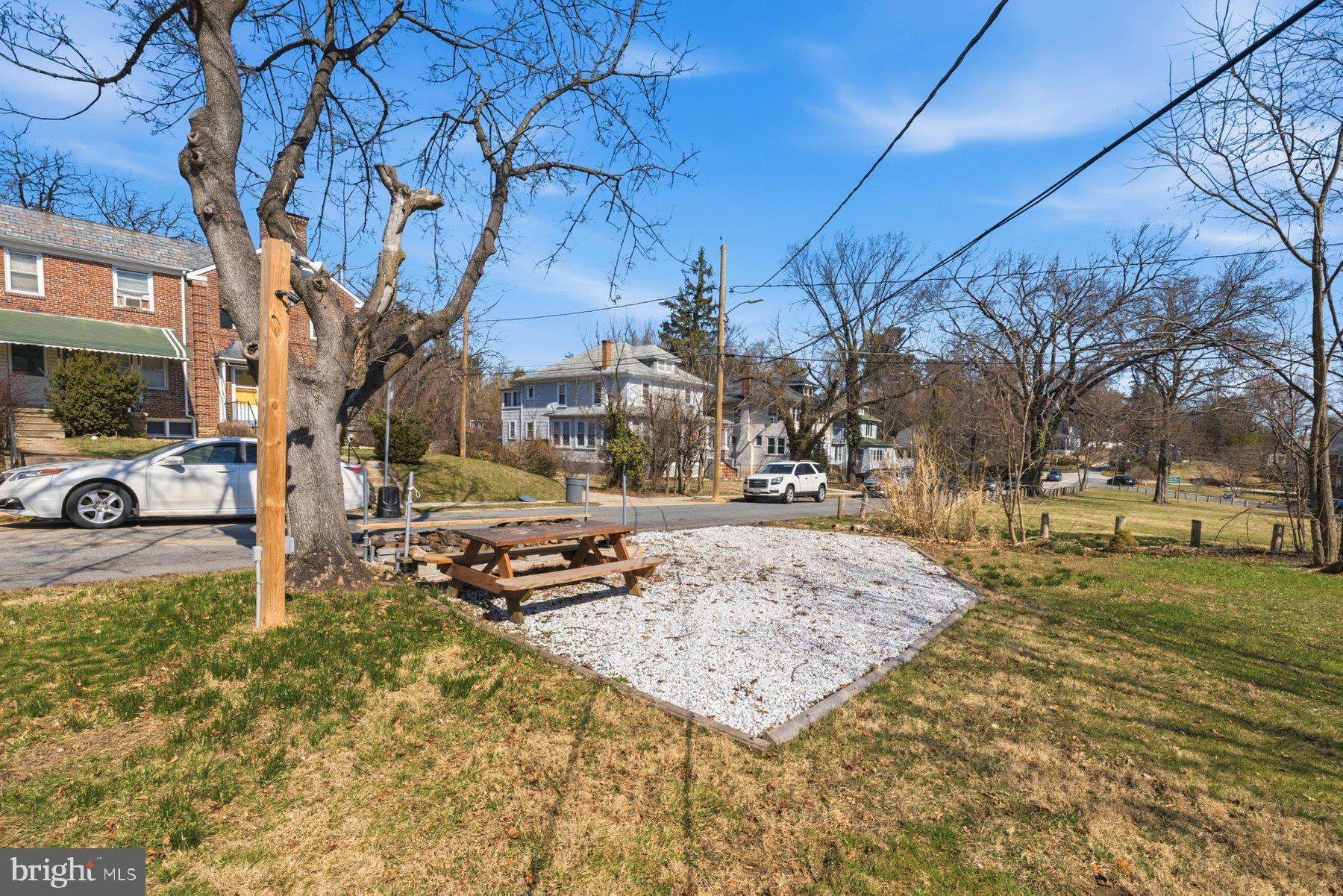 WESTOWNE - Residential