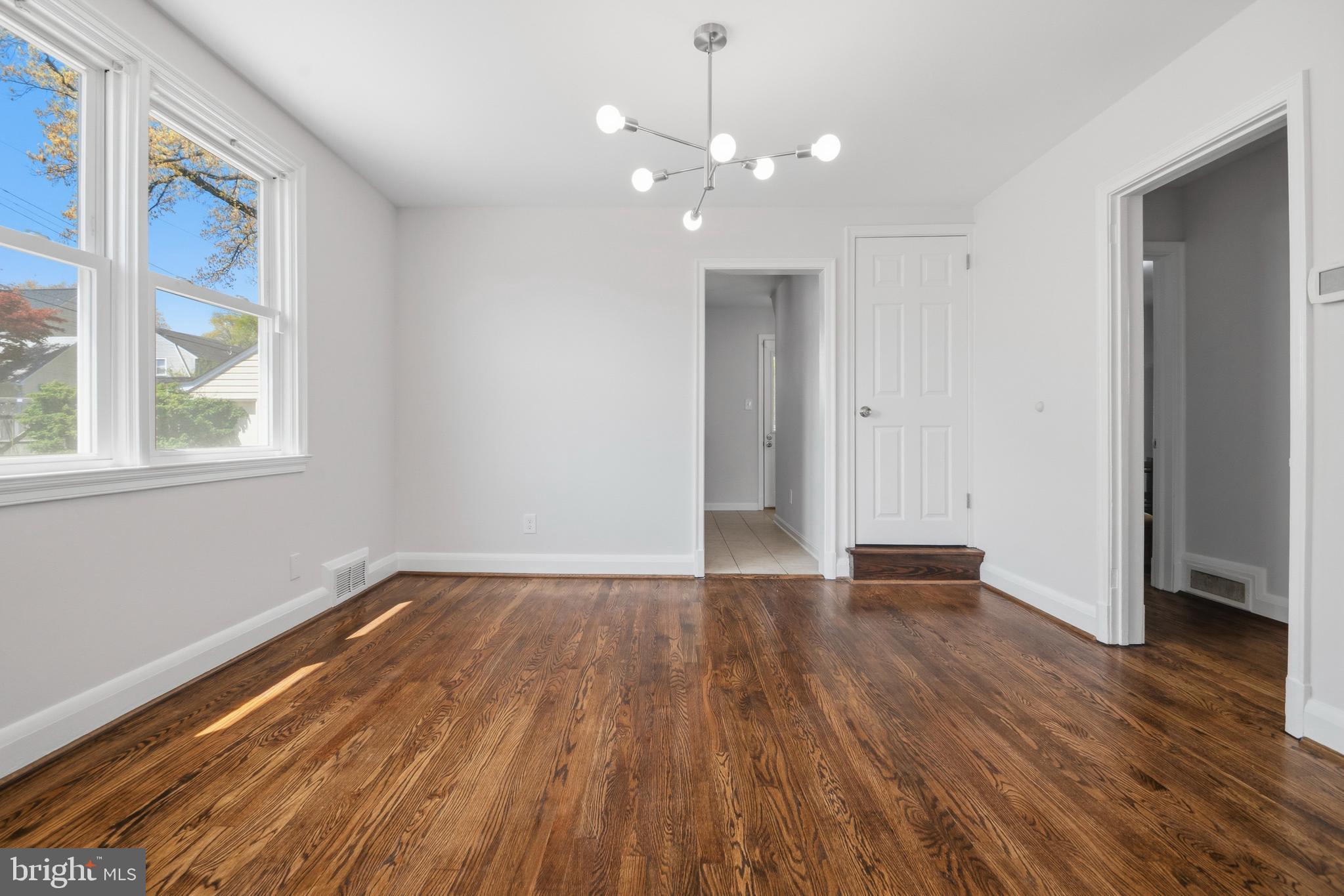 PARKVILLE - Residential