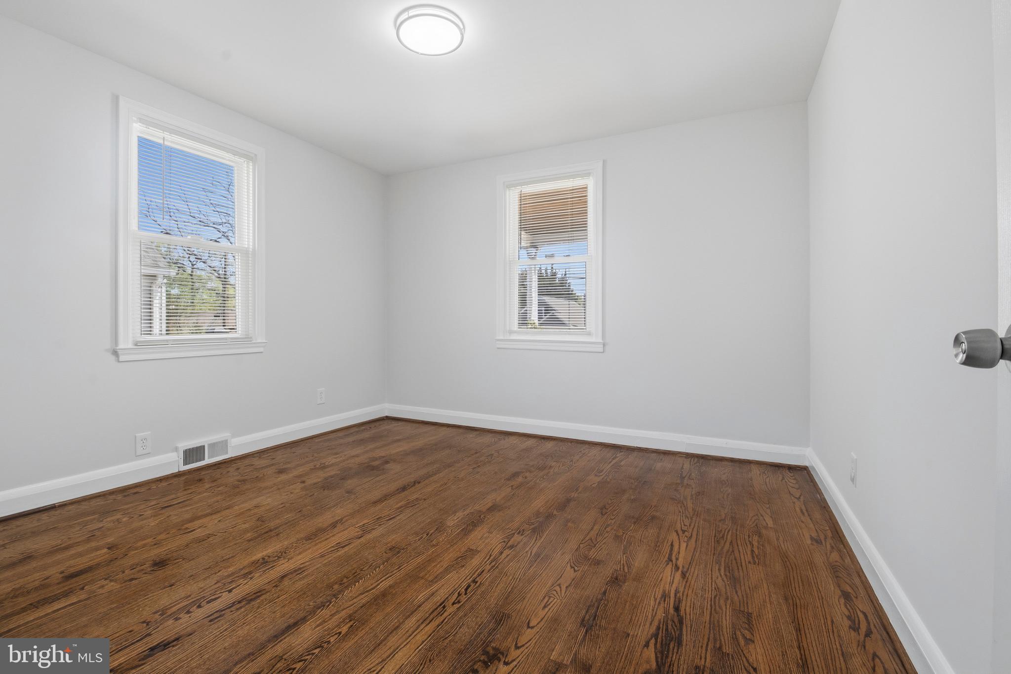 PARKVILLE - Residential