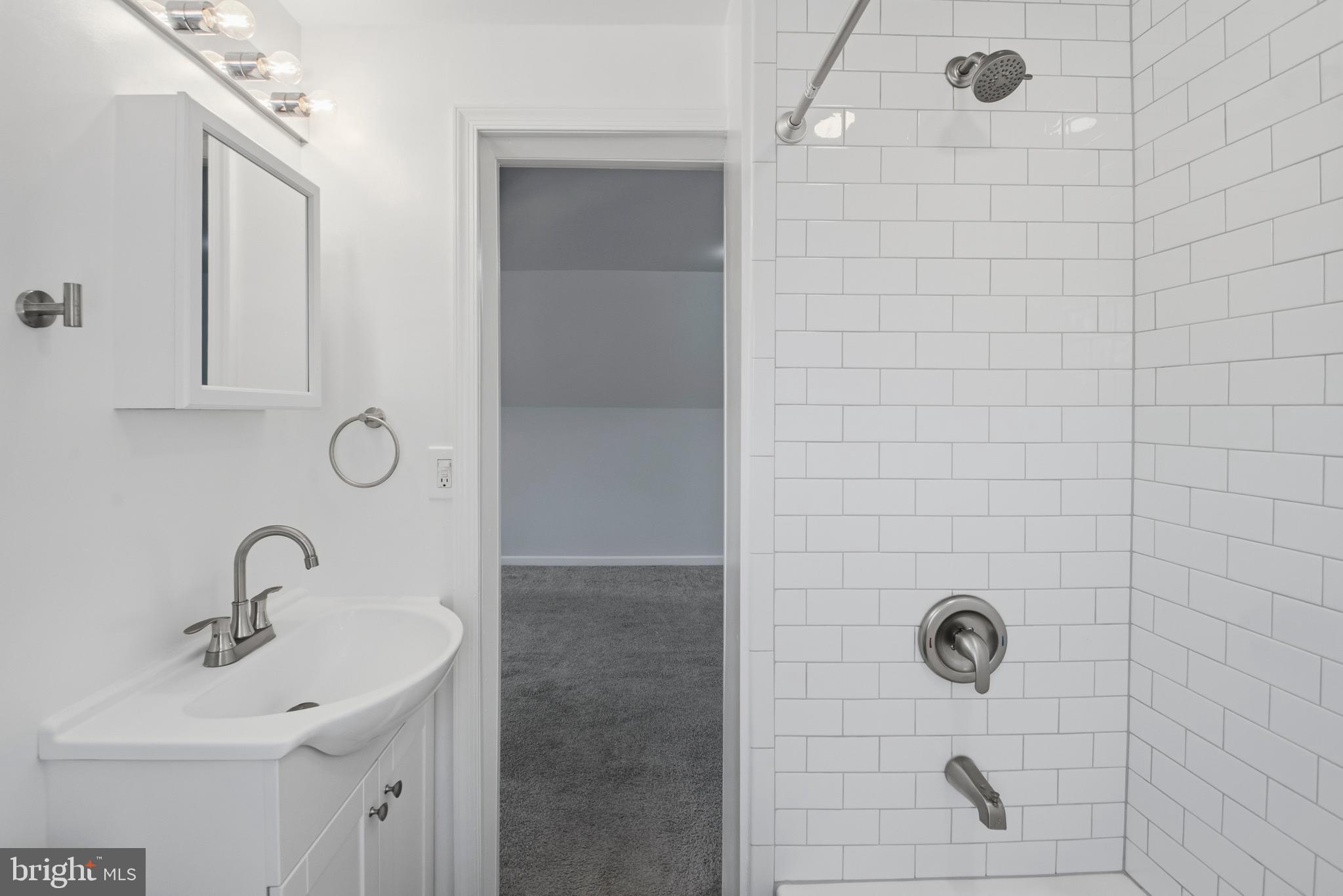 PARKVILLE - Residential