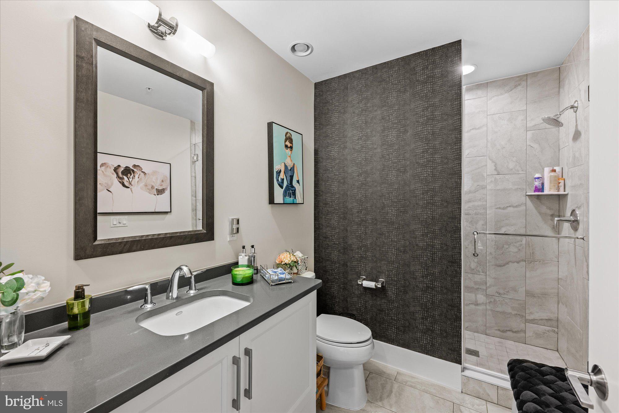 GROSVENOR HEIGHTS - Residential