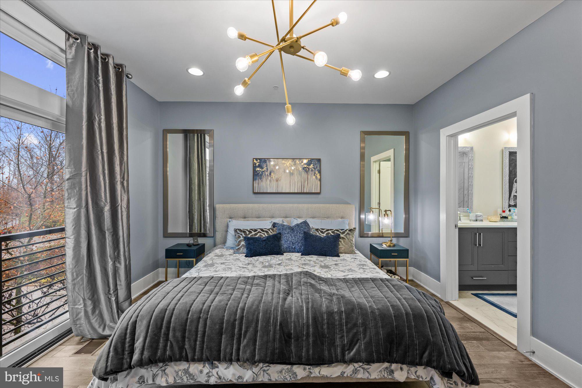 GROSVENOR HEIGHTS - Residential