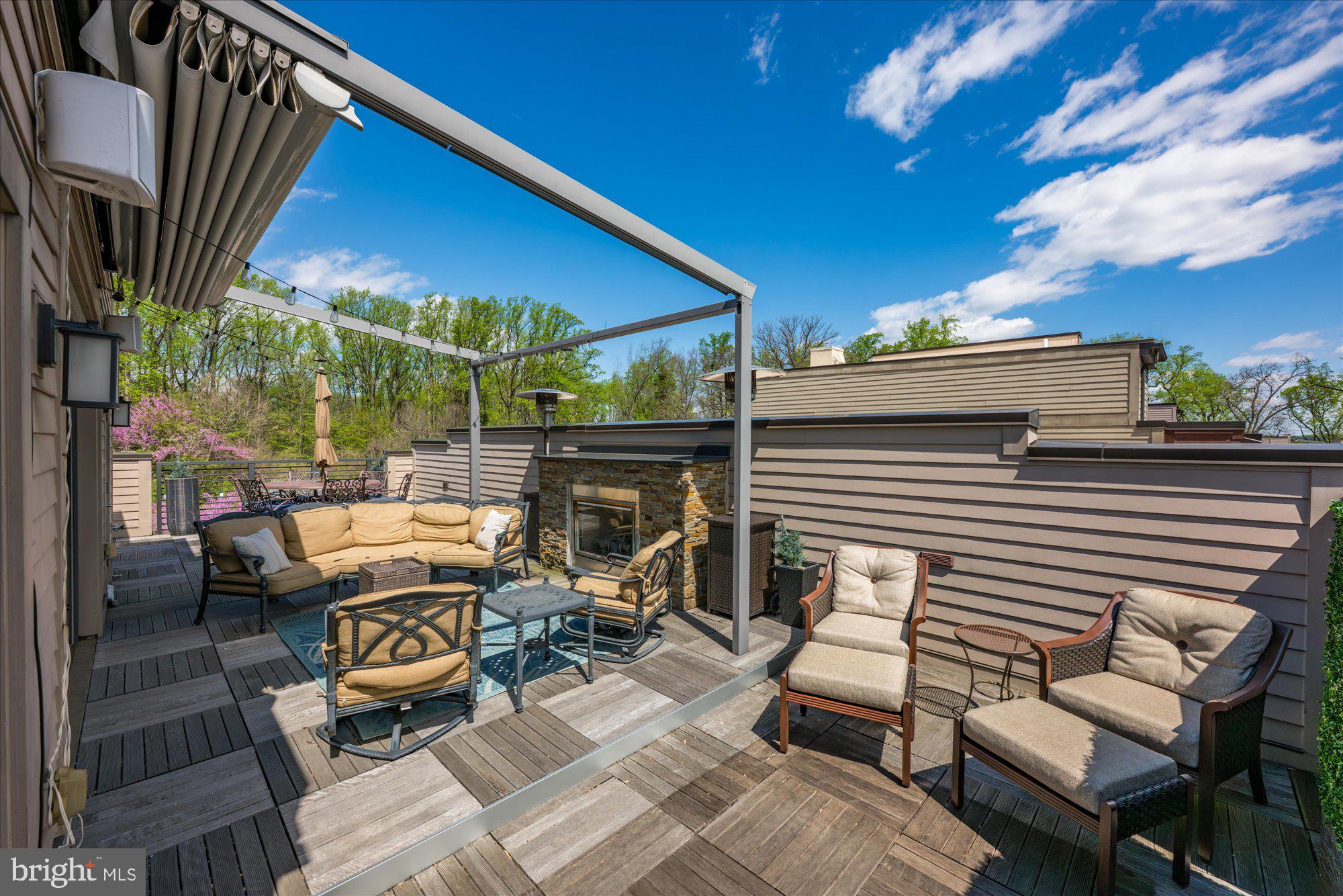 GROSVENOR HEIGHTS - Residential