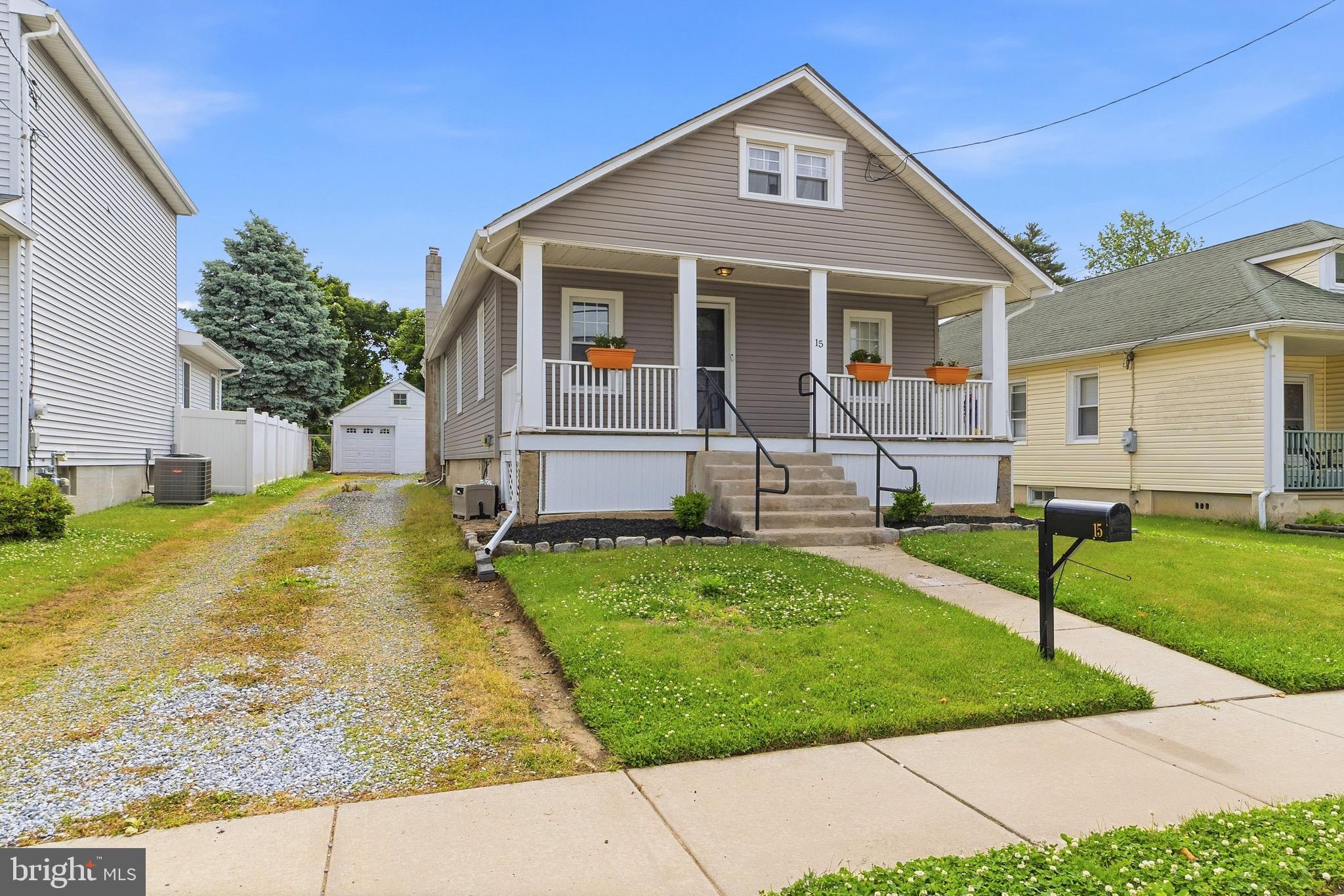 15 S CLINTON AVENUE