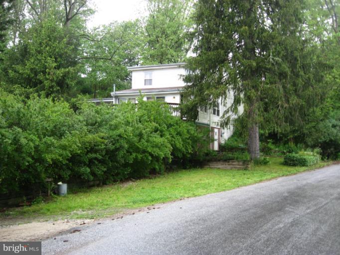 PARKTON - Residential Lease