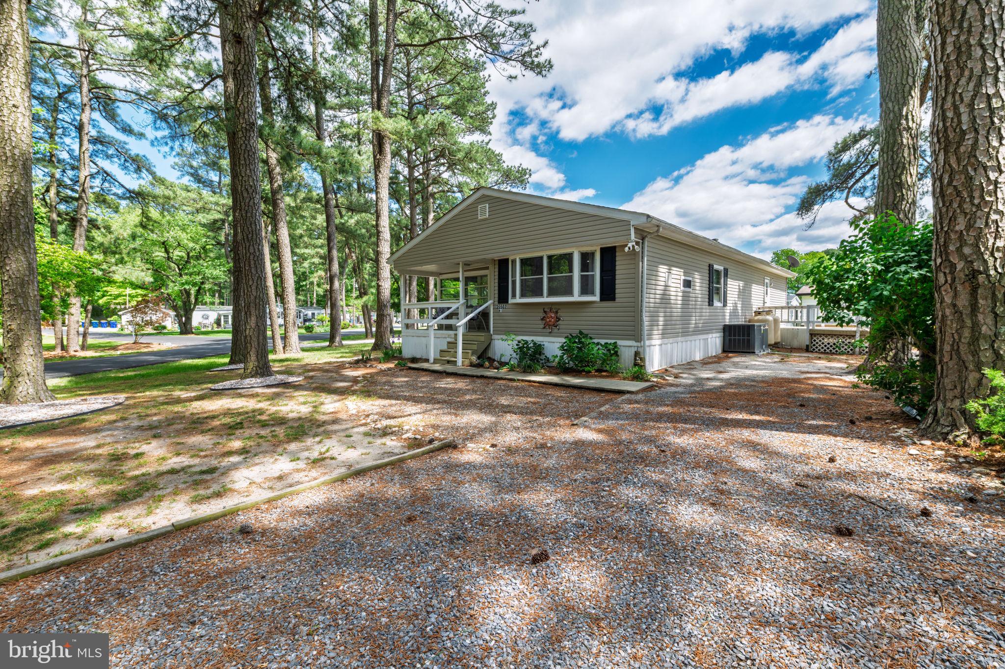 WHITE HOUSE BEACH - Residential