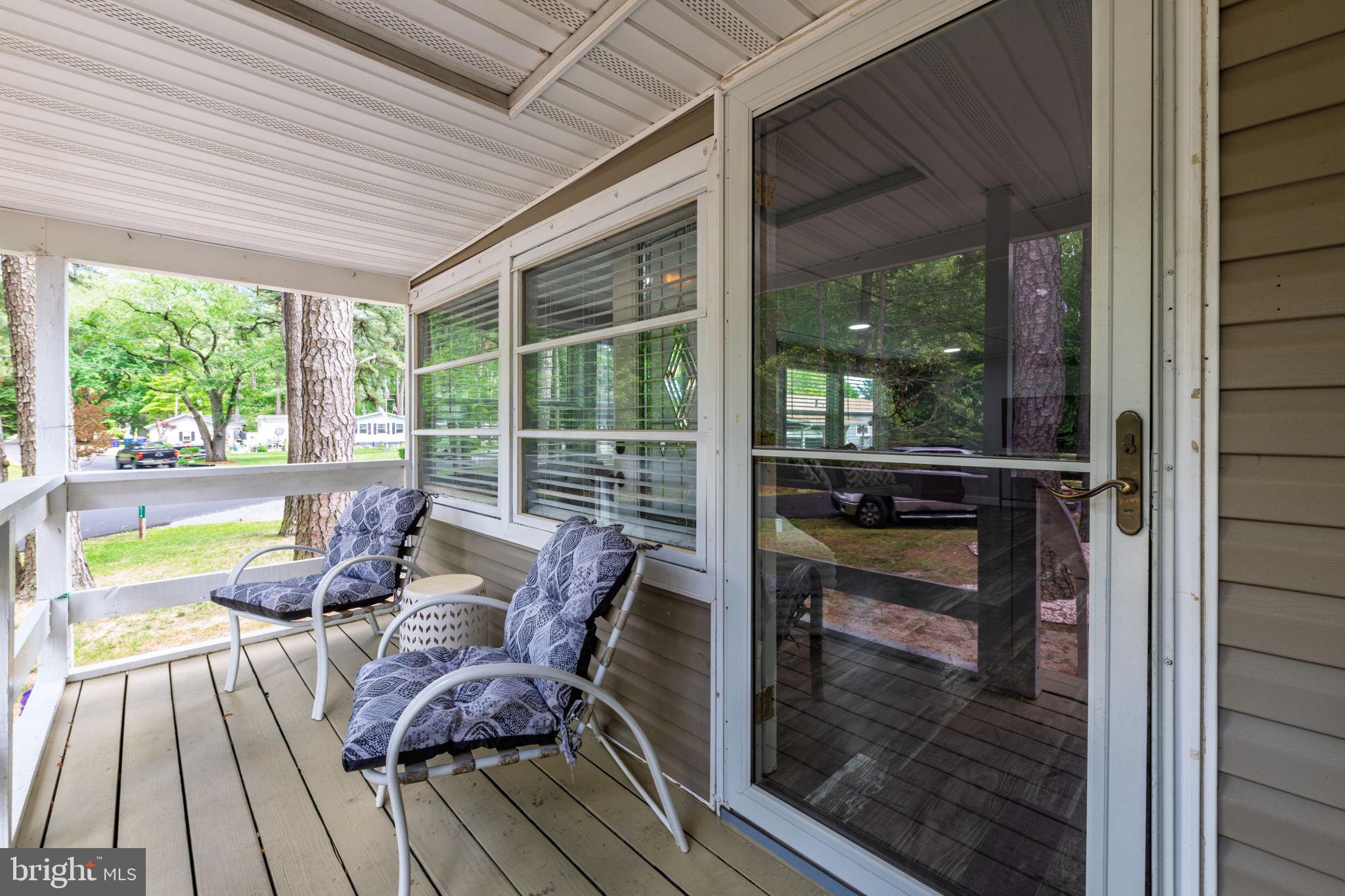 WHITE HOUSE BEACH - Residential