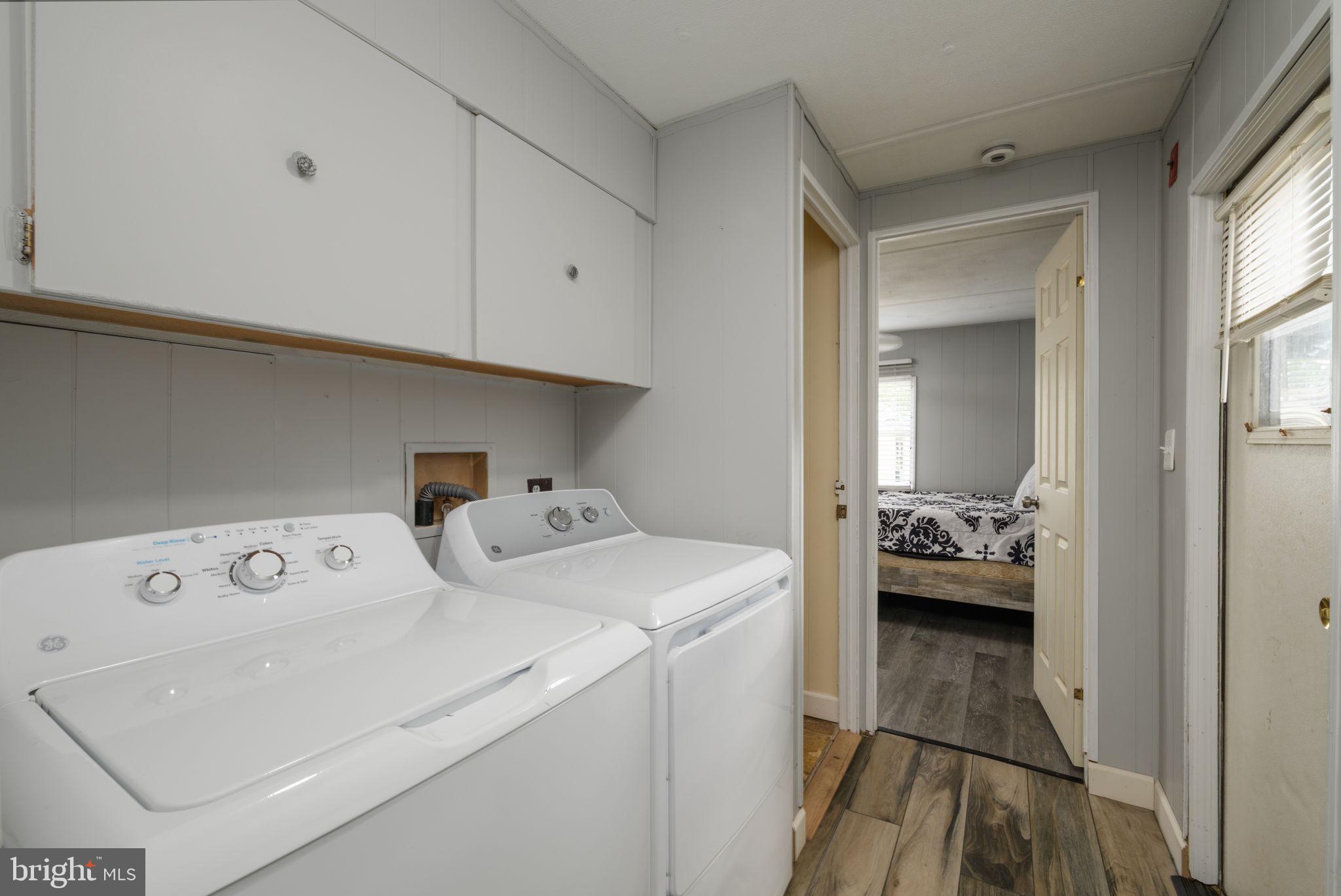 WHITE HOUSE BEACH - Residential