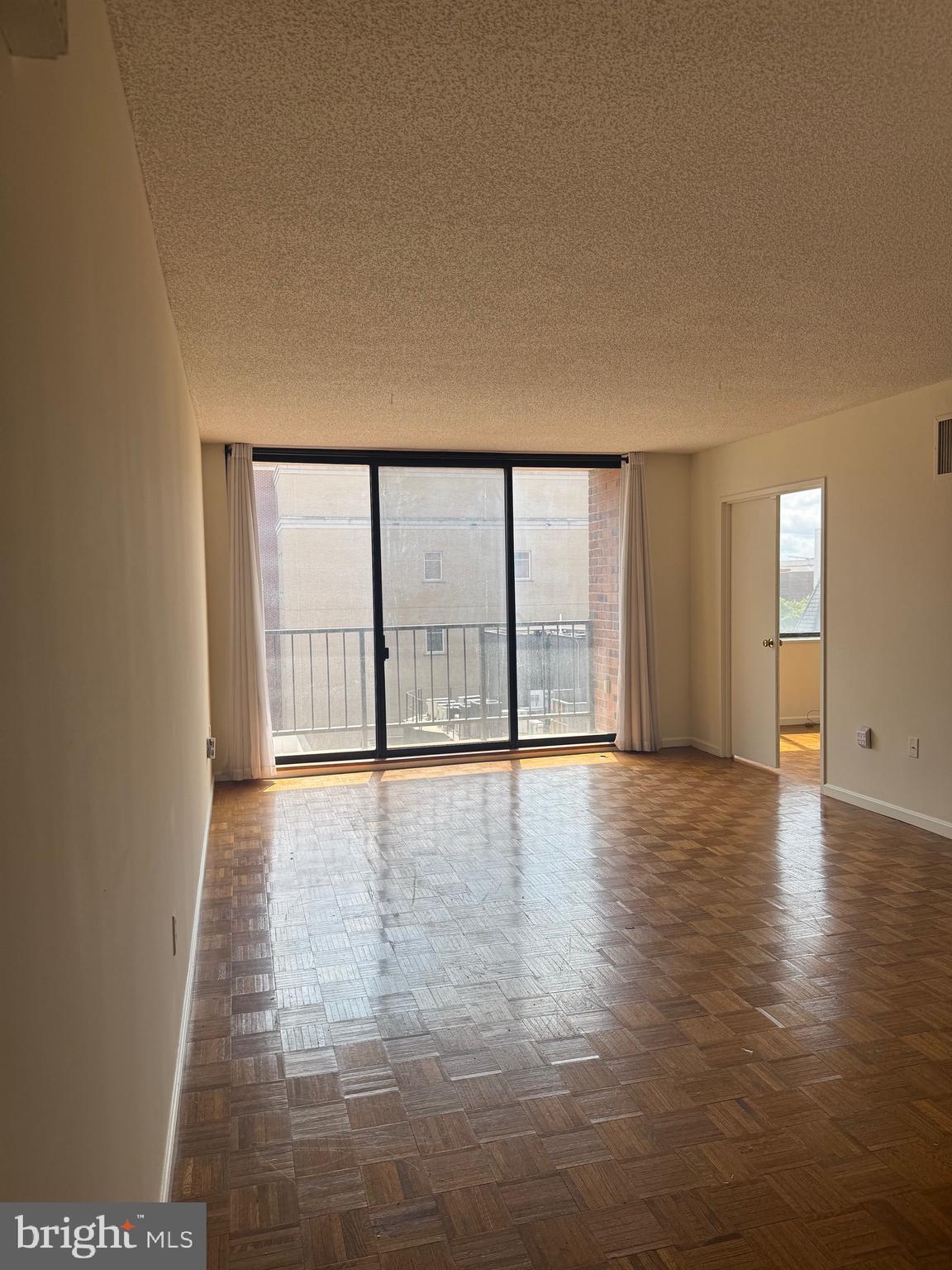 2555 NW PENNSYLVANIA AVENUE NW 919