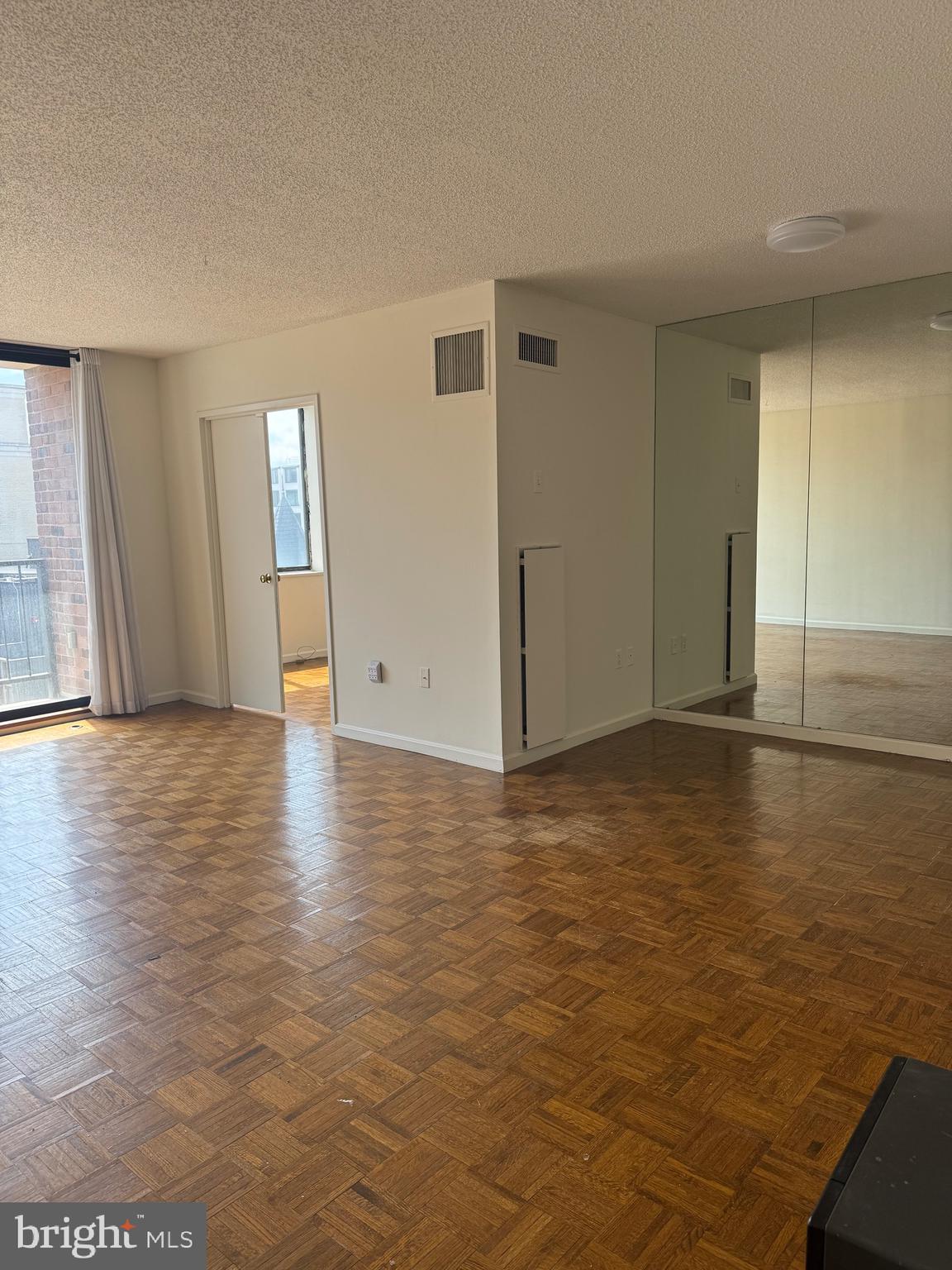 2555 NW PENNSYLVANIA AVENUE NW 919