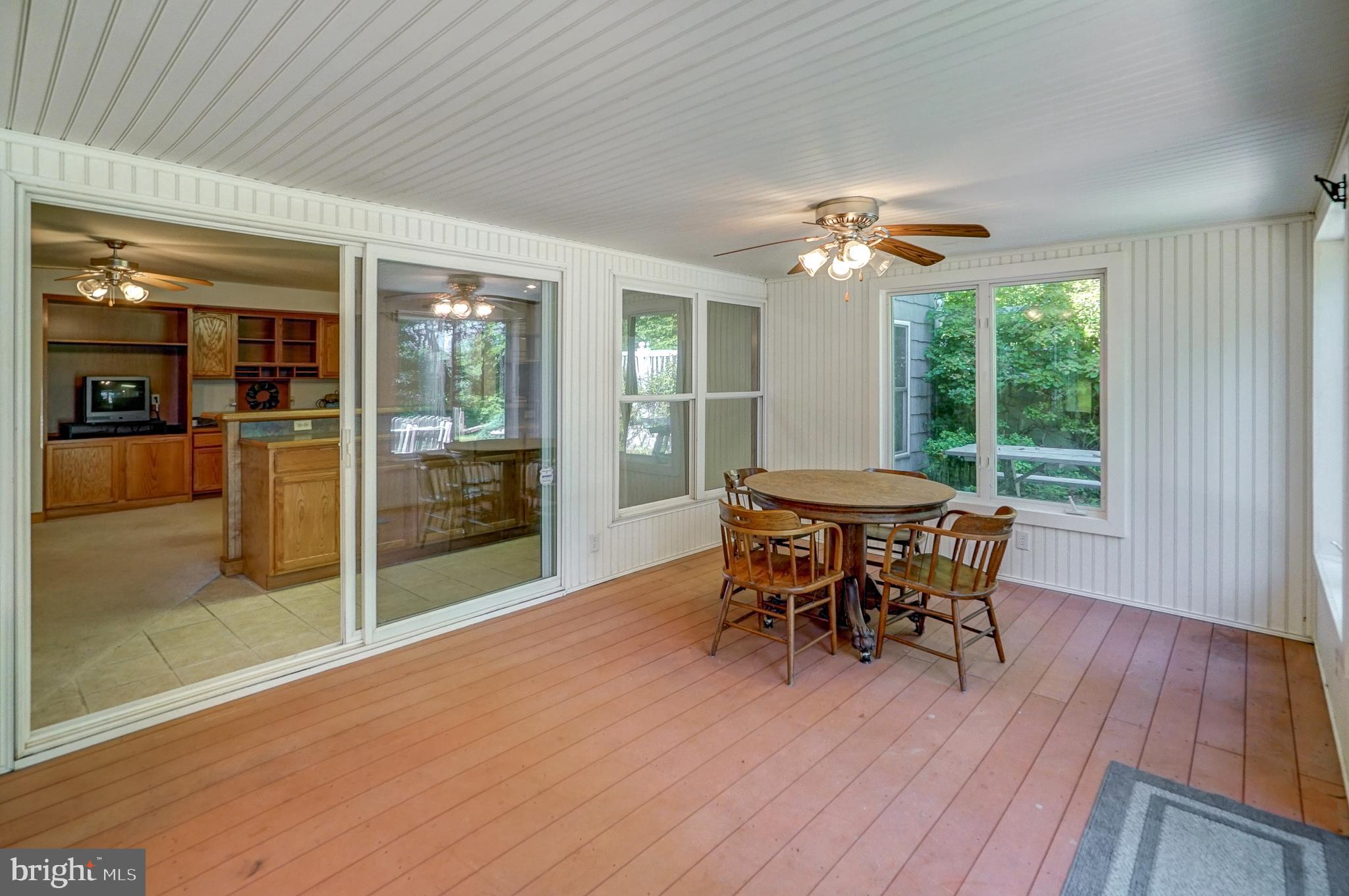 FRESHWATER ESTATES - Residential