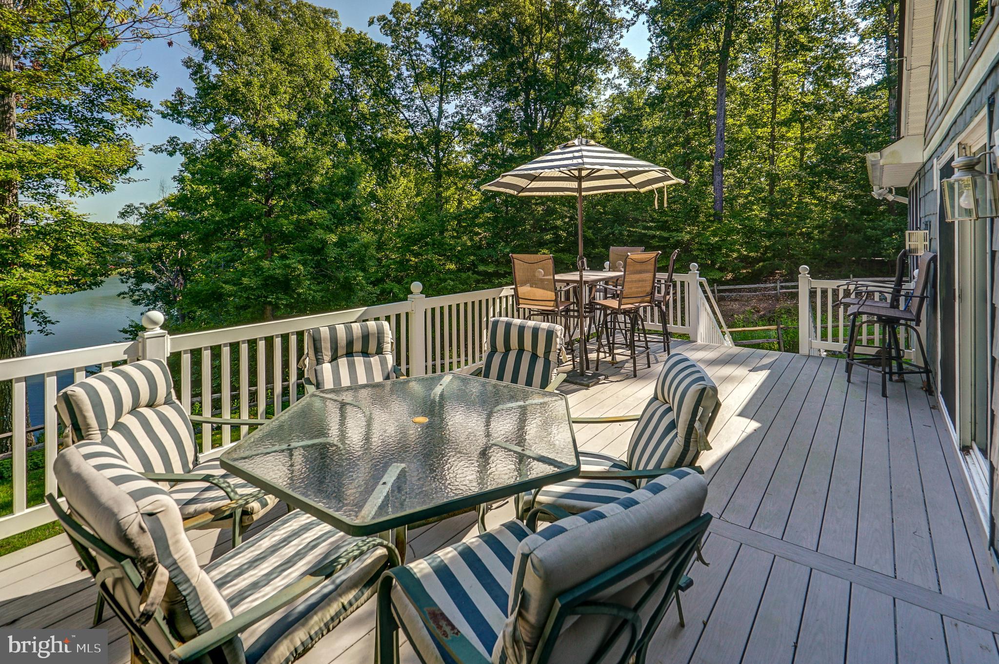 FRESHWATER ESTATES - Residential