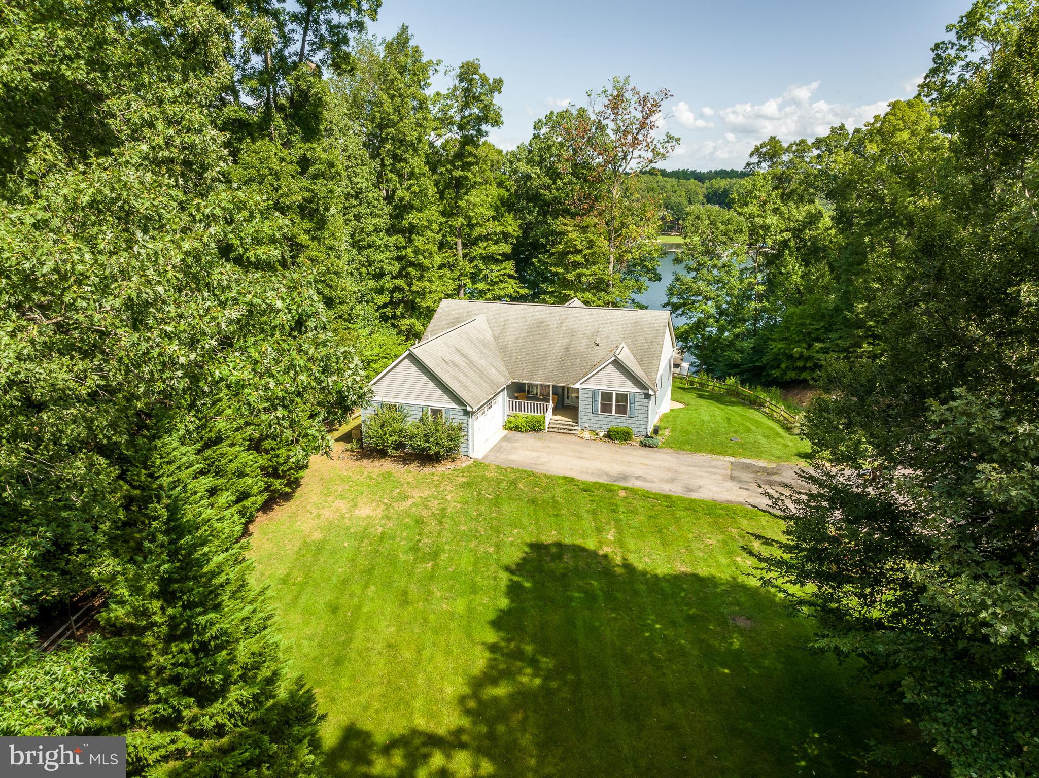 FRESHWATER ESTATES - Residential