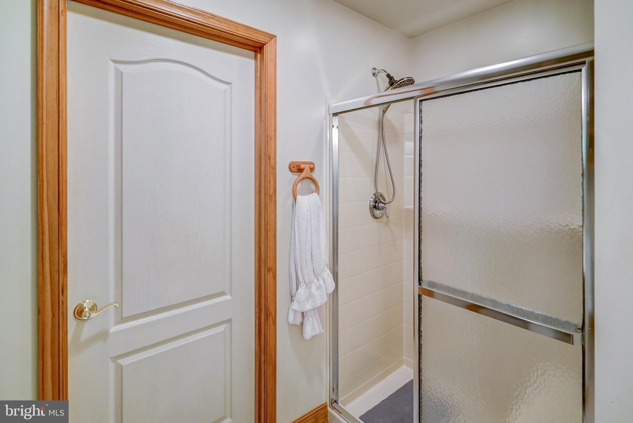 FRESHWATER ESTATES - Residential