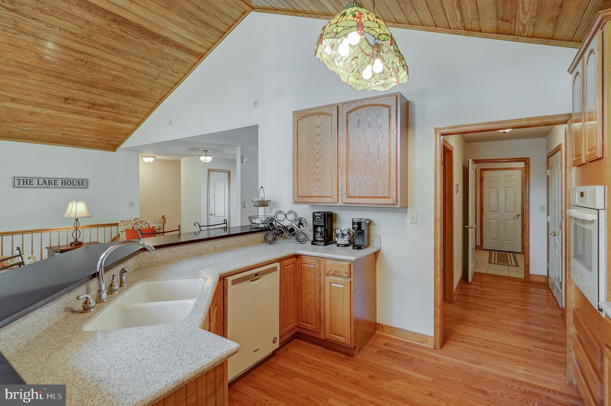 FRESHWATER ESTATES - Residential