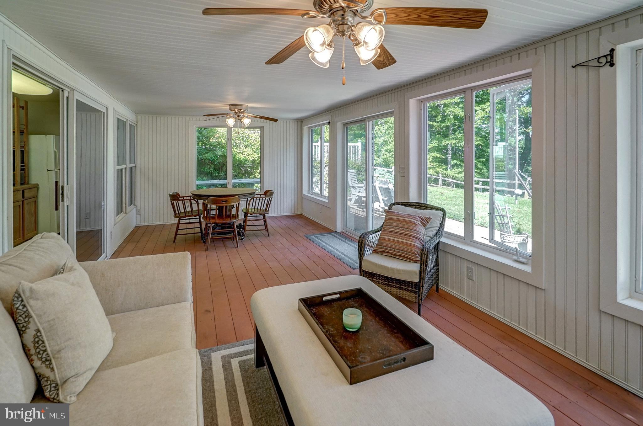 FRESHWATER ESTATES - Residential