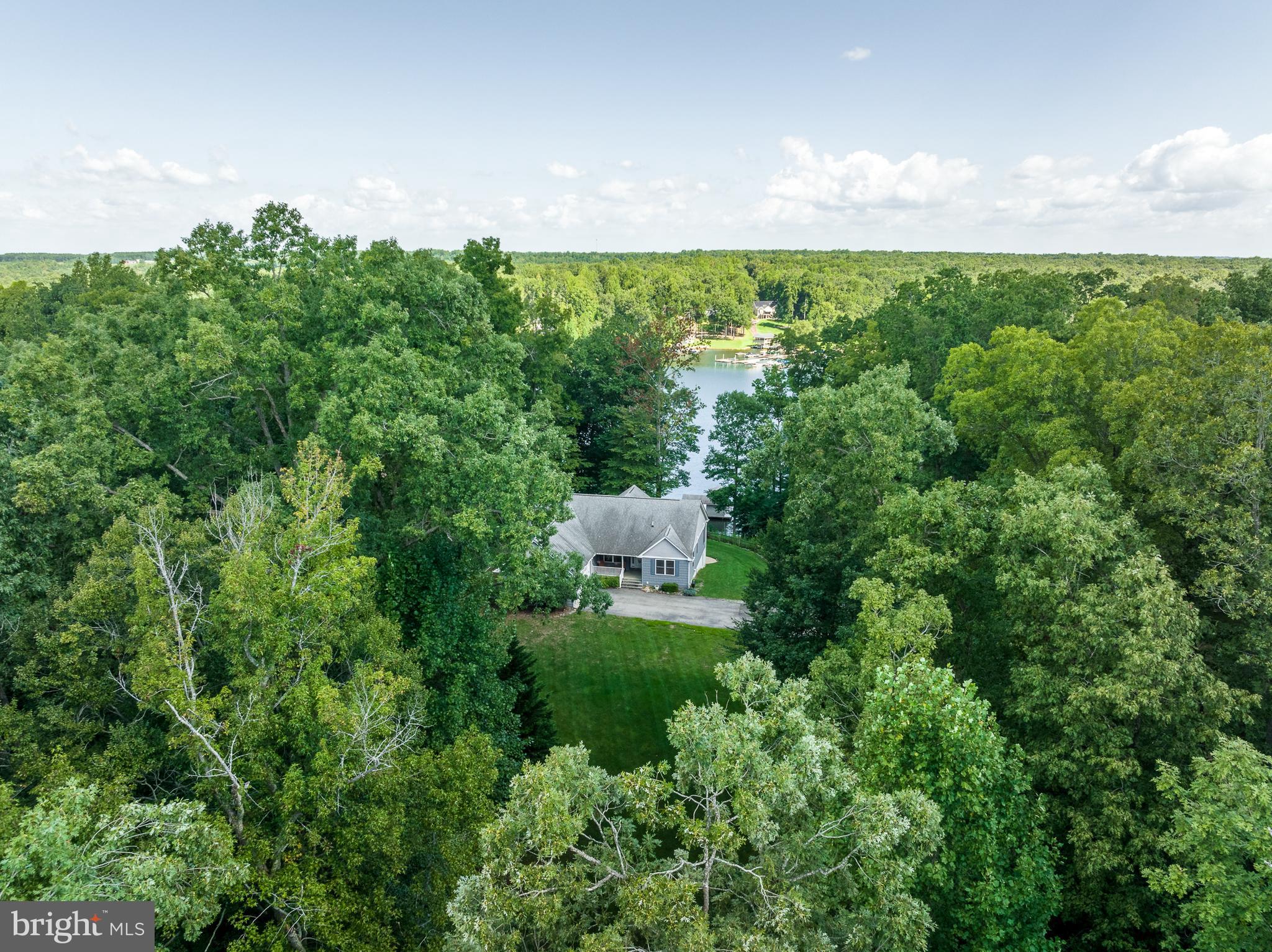 FRESHWATER ESTATES - Residential