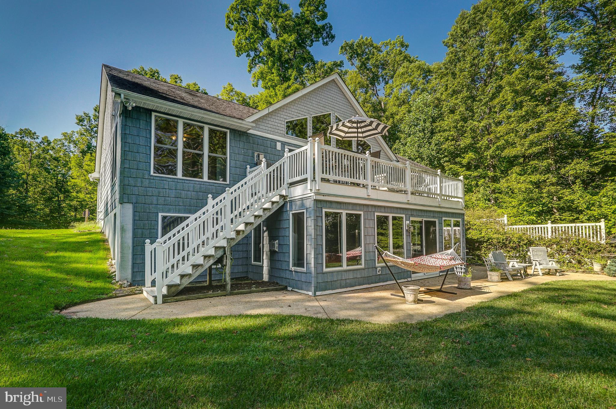 FRESHWATER ESTATES - Residential