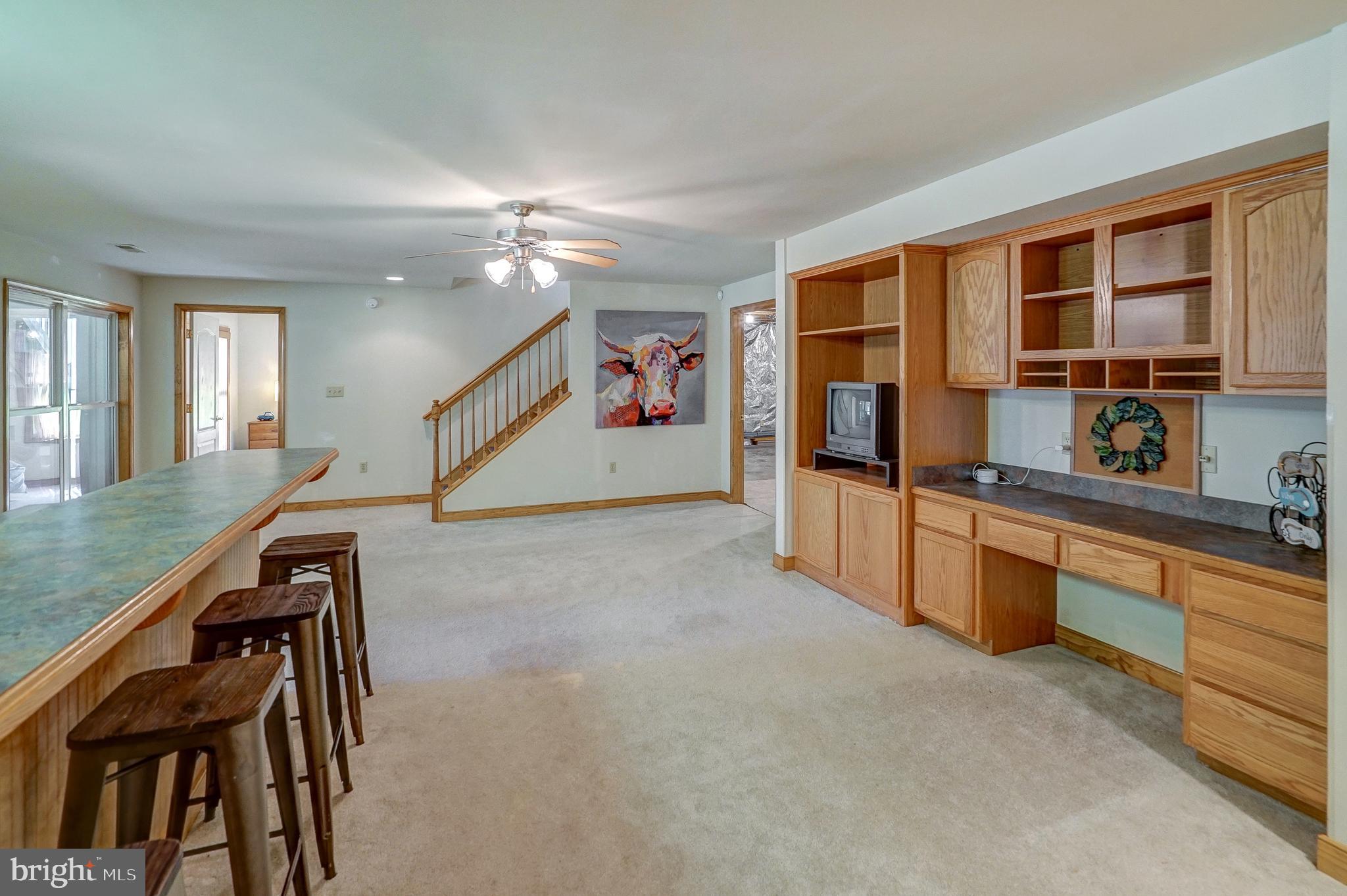 FRESHWATER ESTATES - Residential