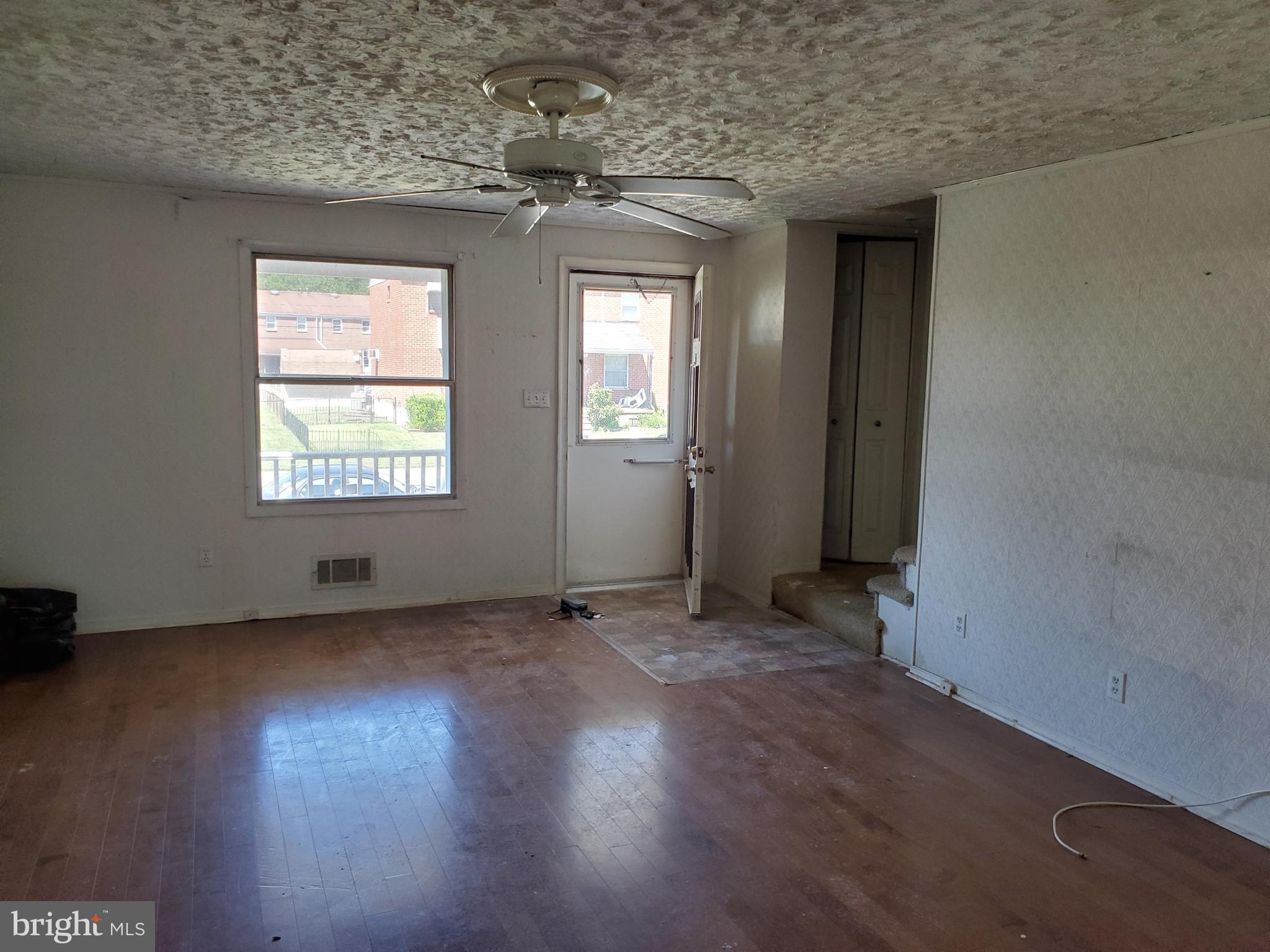 FOX RIDGE - Residential