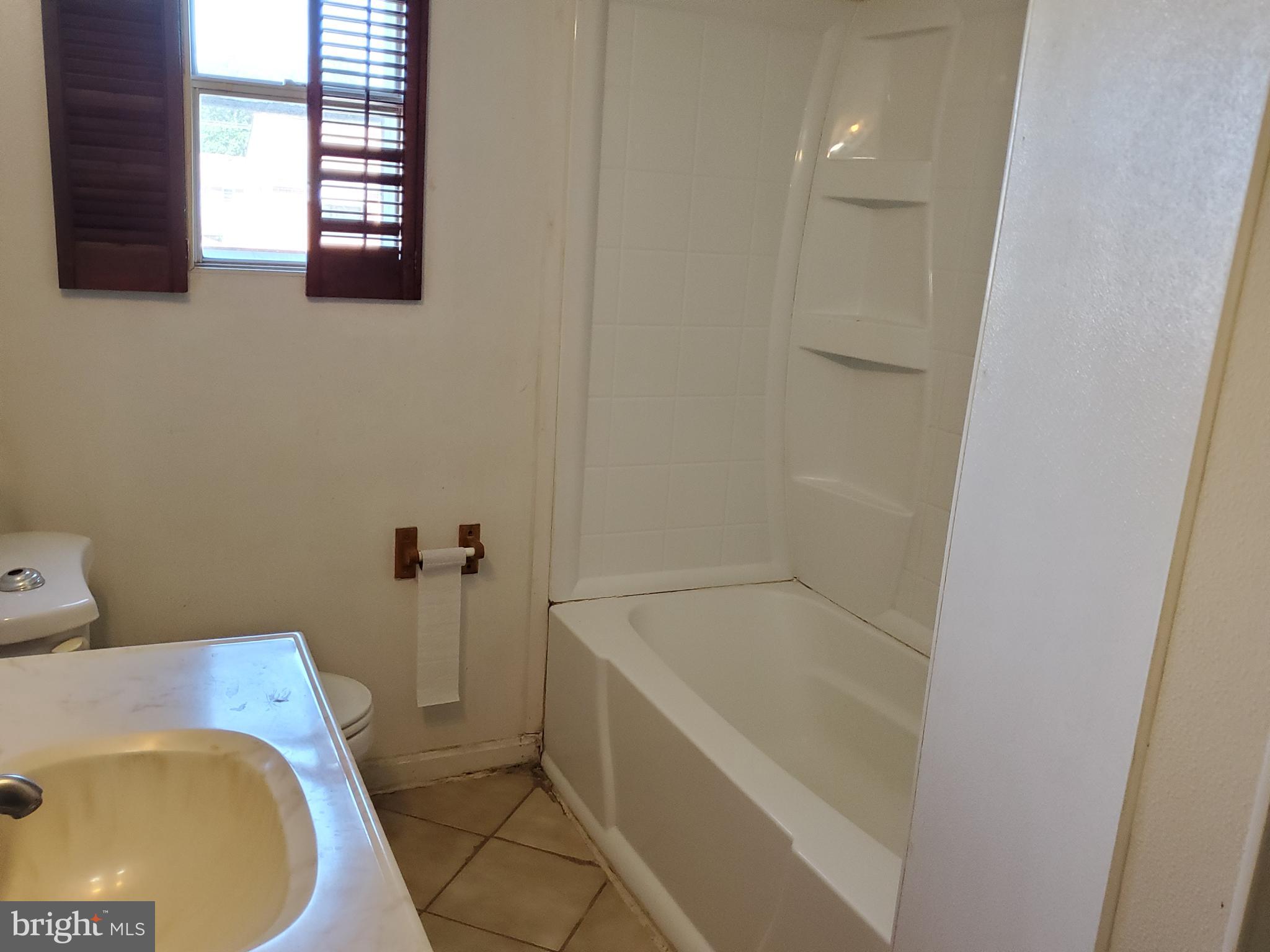 FOX RIDGE - Residential