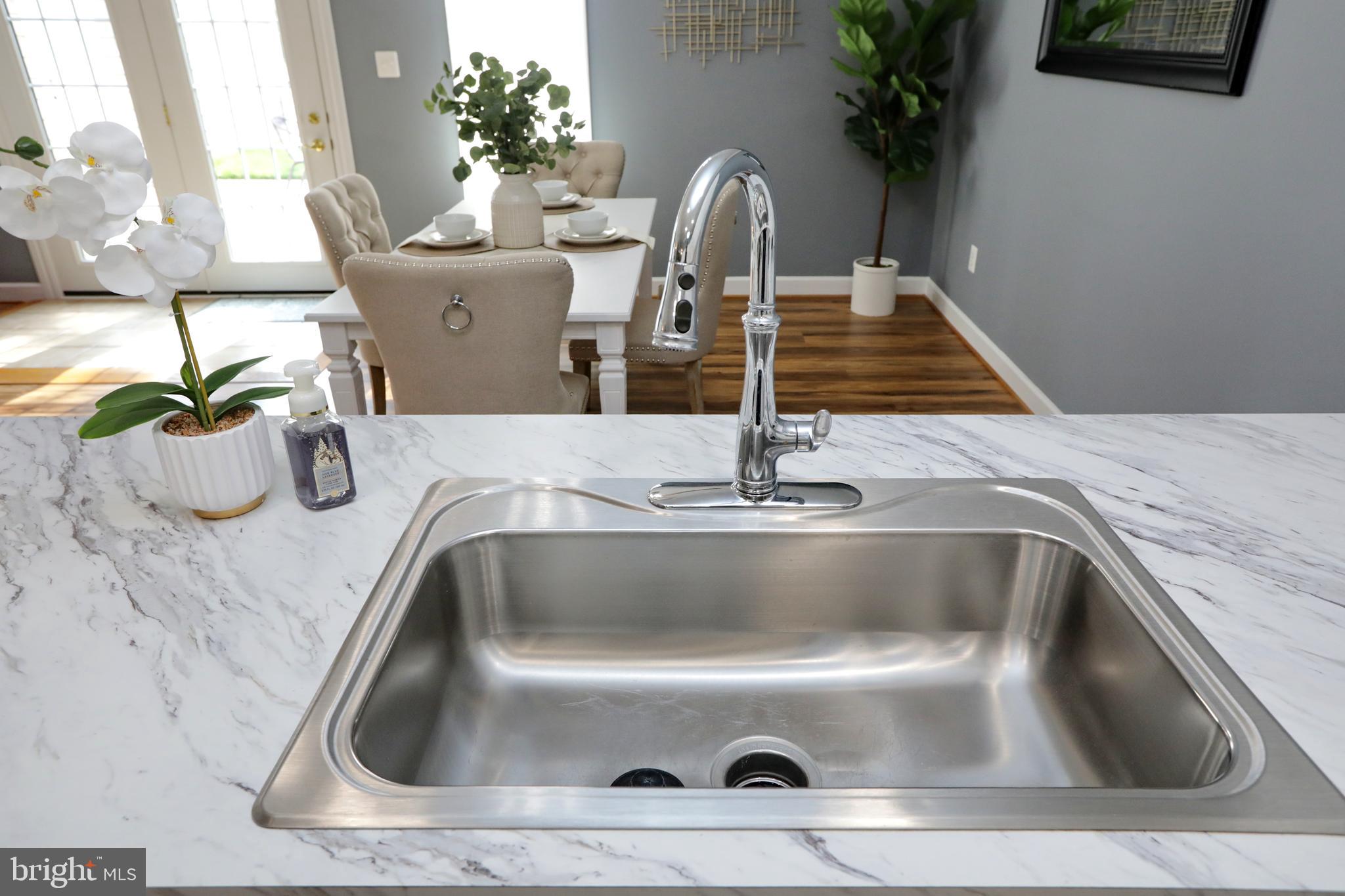 WASHINGTON SQUARE LA PLA - Residential