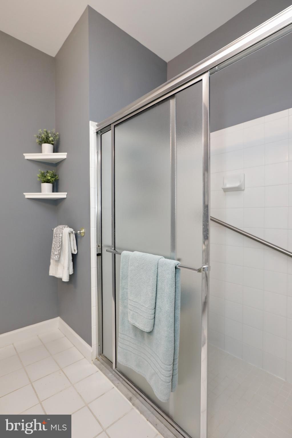 WASHINGTON SQUARE LA PLA - Residential