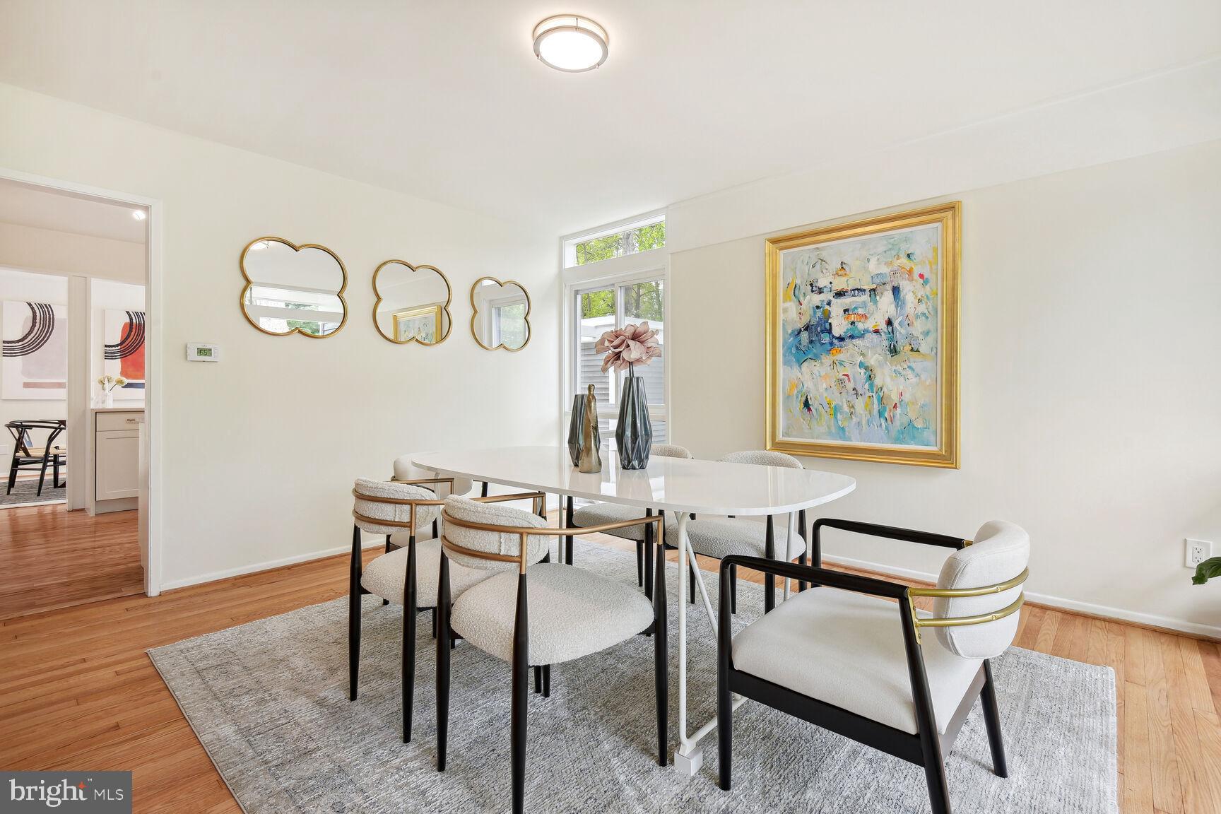 CARDEROCK SPRINGS - Residential