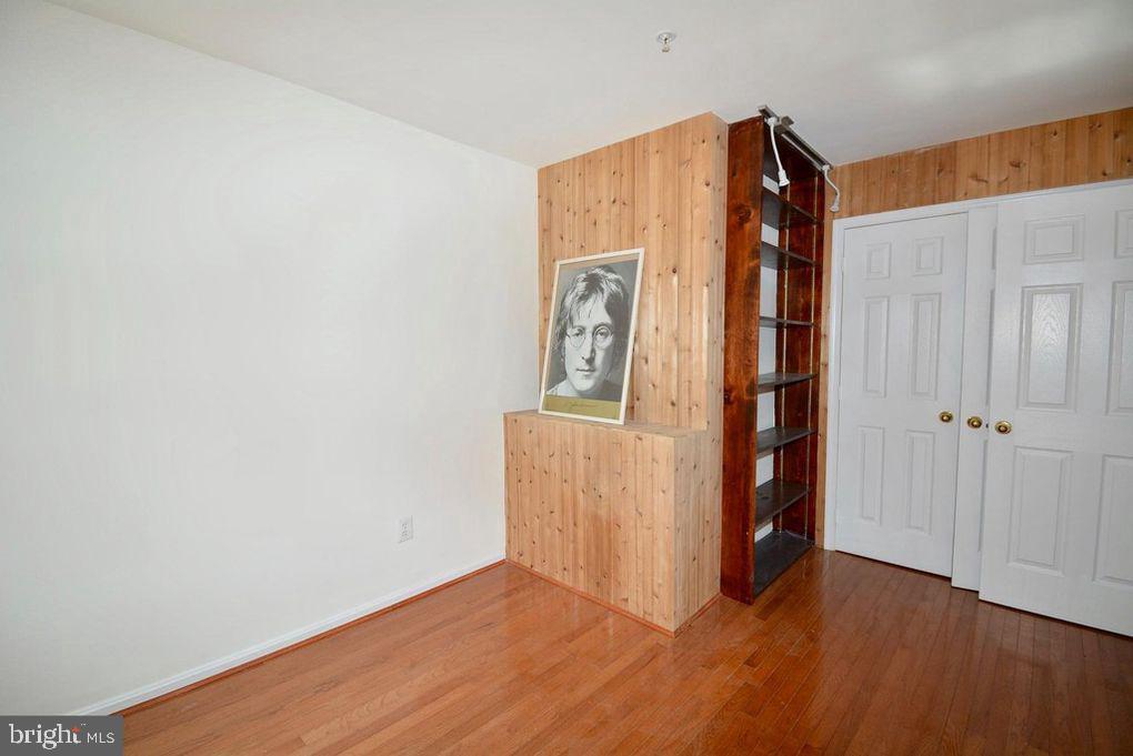 CARRIAGE PARK - Residential Lease