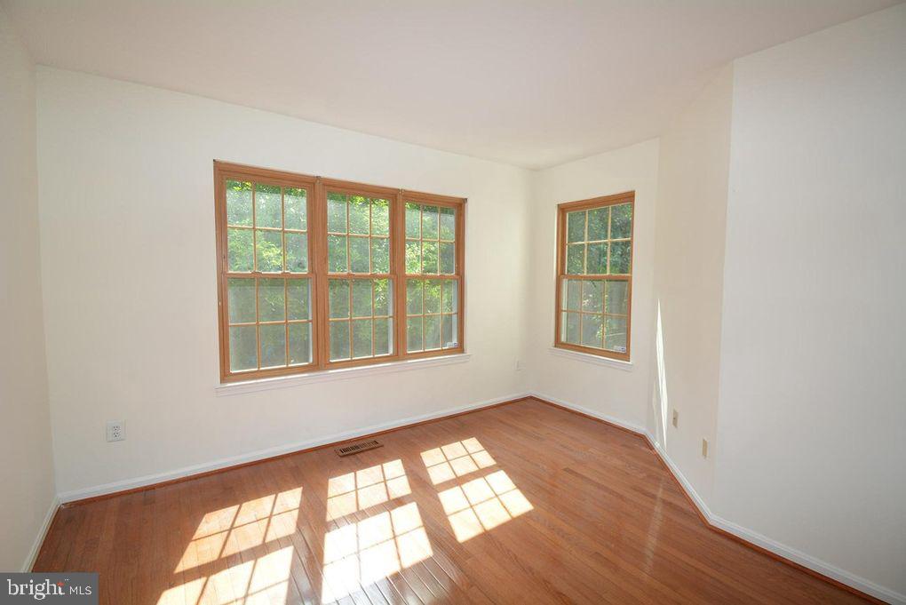 CARRIAGE PARK - Residential Lease