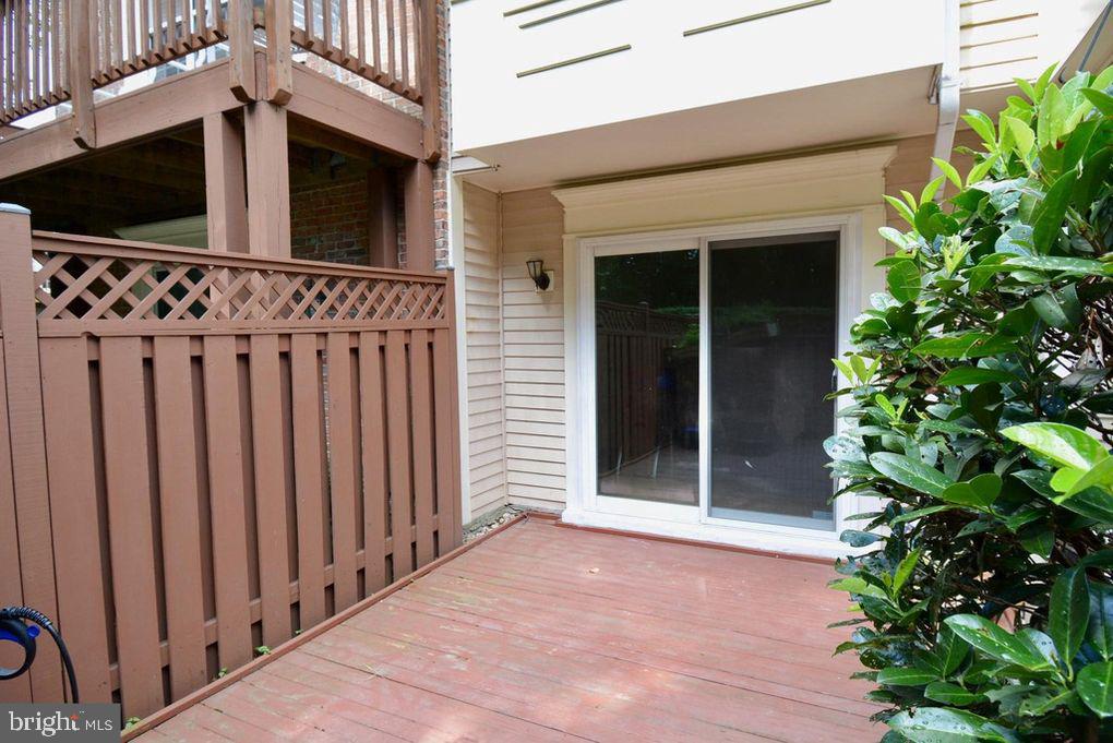 CARRIAGE PARK - Residential Lease