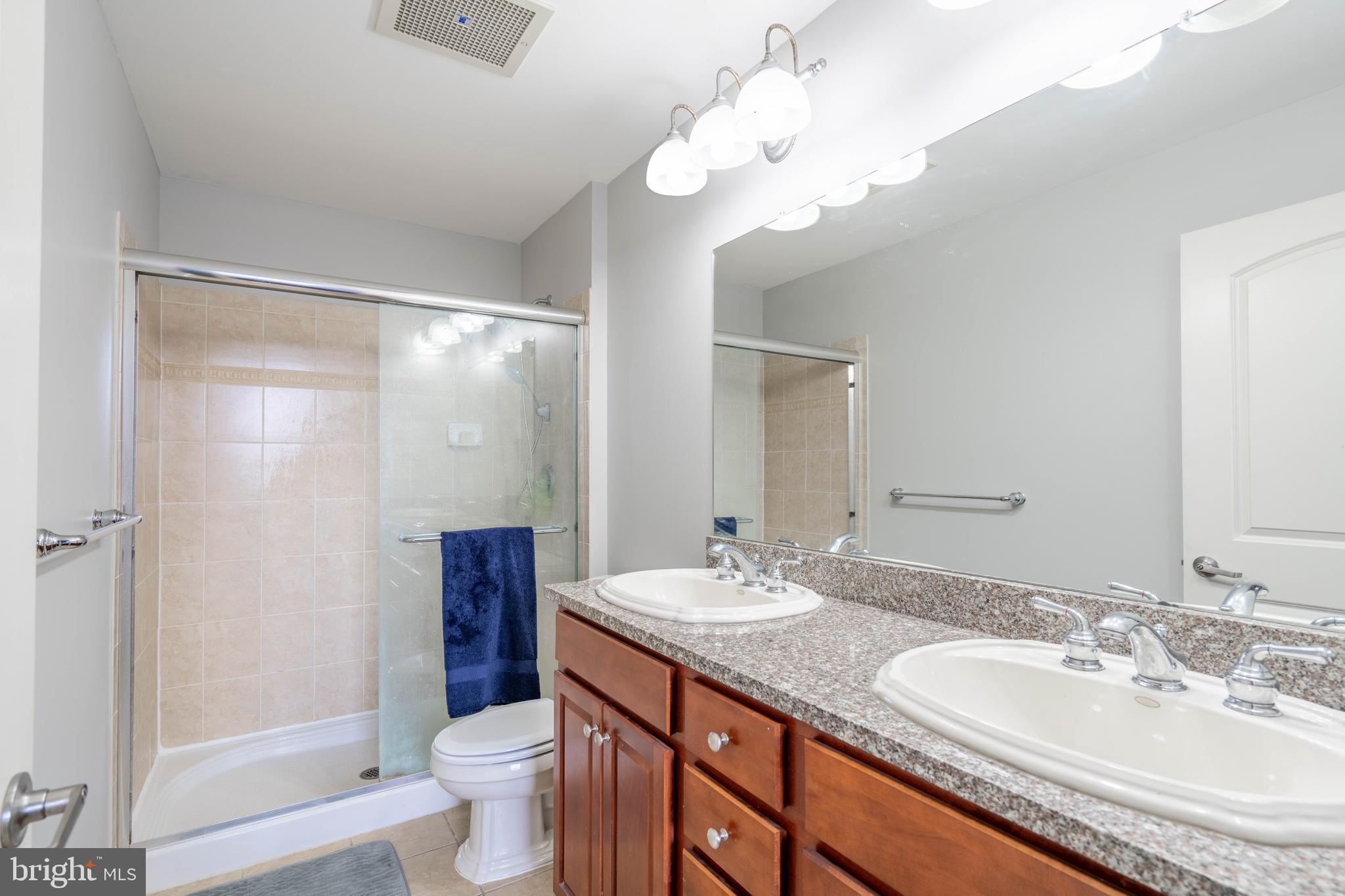 OLD CITY - Residential