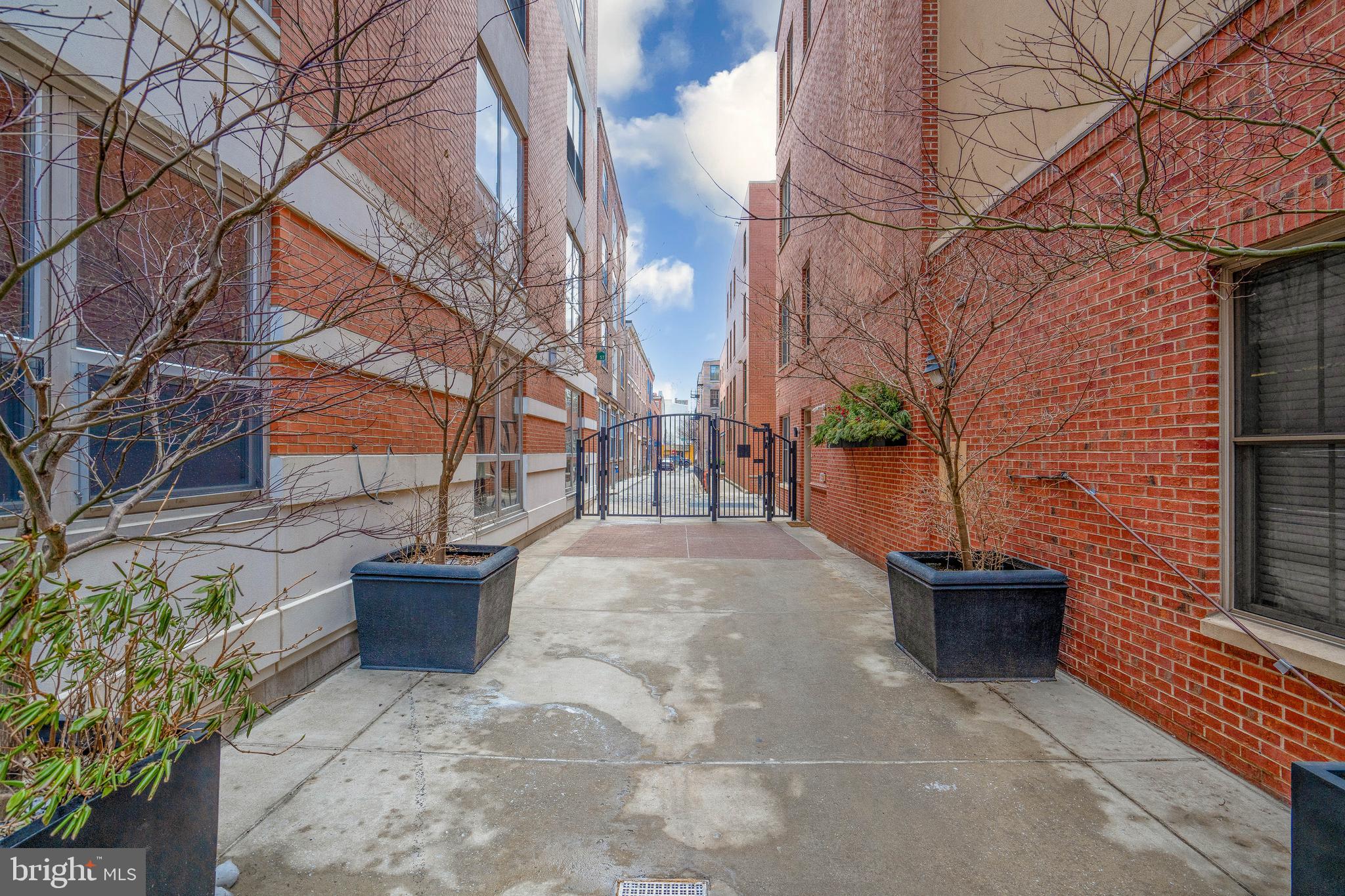 OLD CITY - Residential