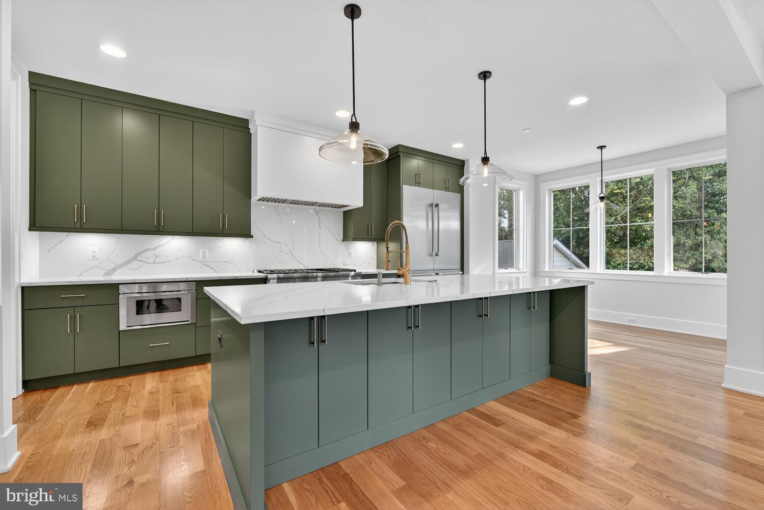 ALTA VISTA GARDENS - Residential