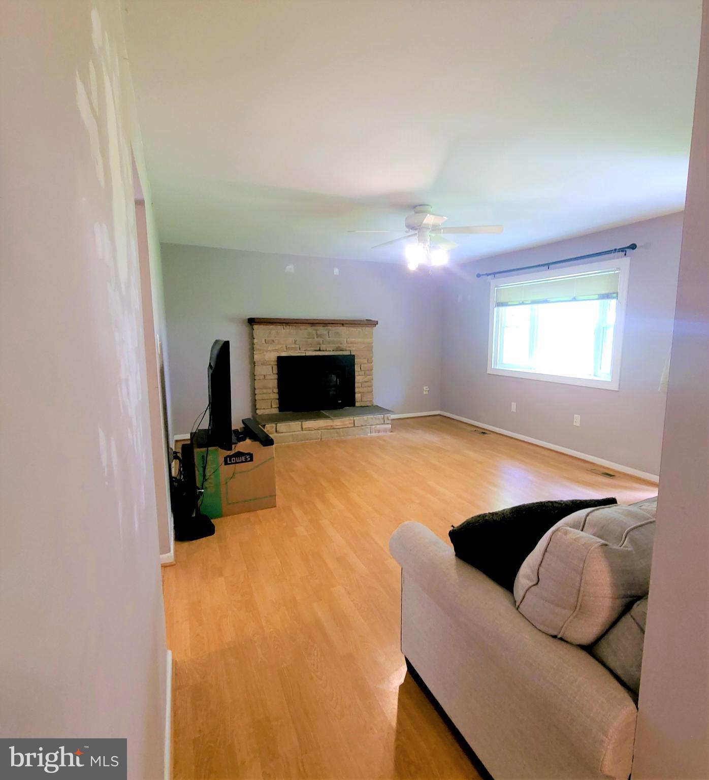 GOLDEN BEACH - Residential