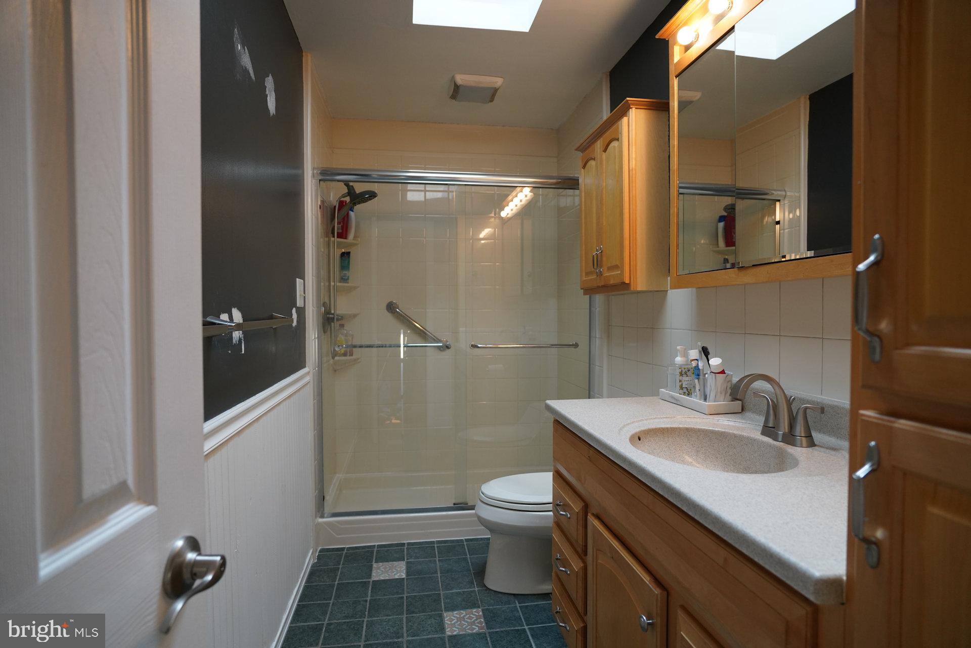 GOLDEN BEACH - Residential