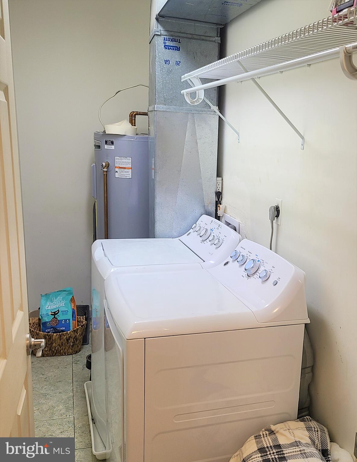 GOLDEN BEACH - Residential