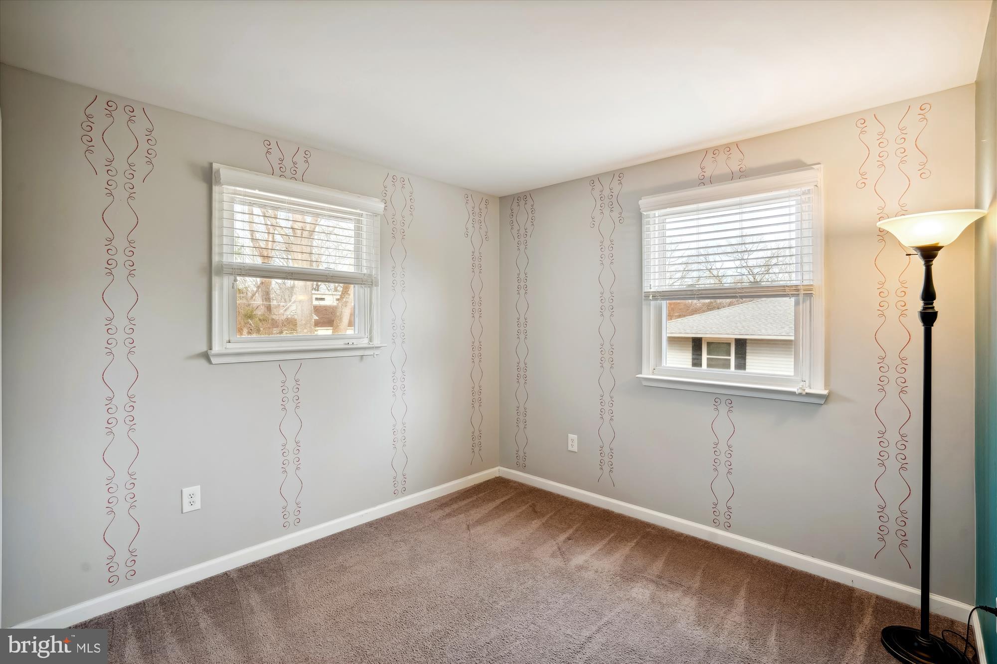 ELVATON ACRES - Residential