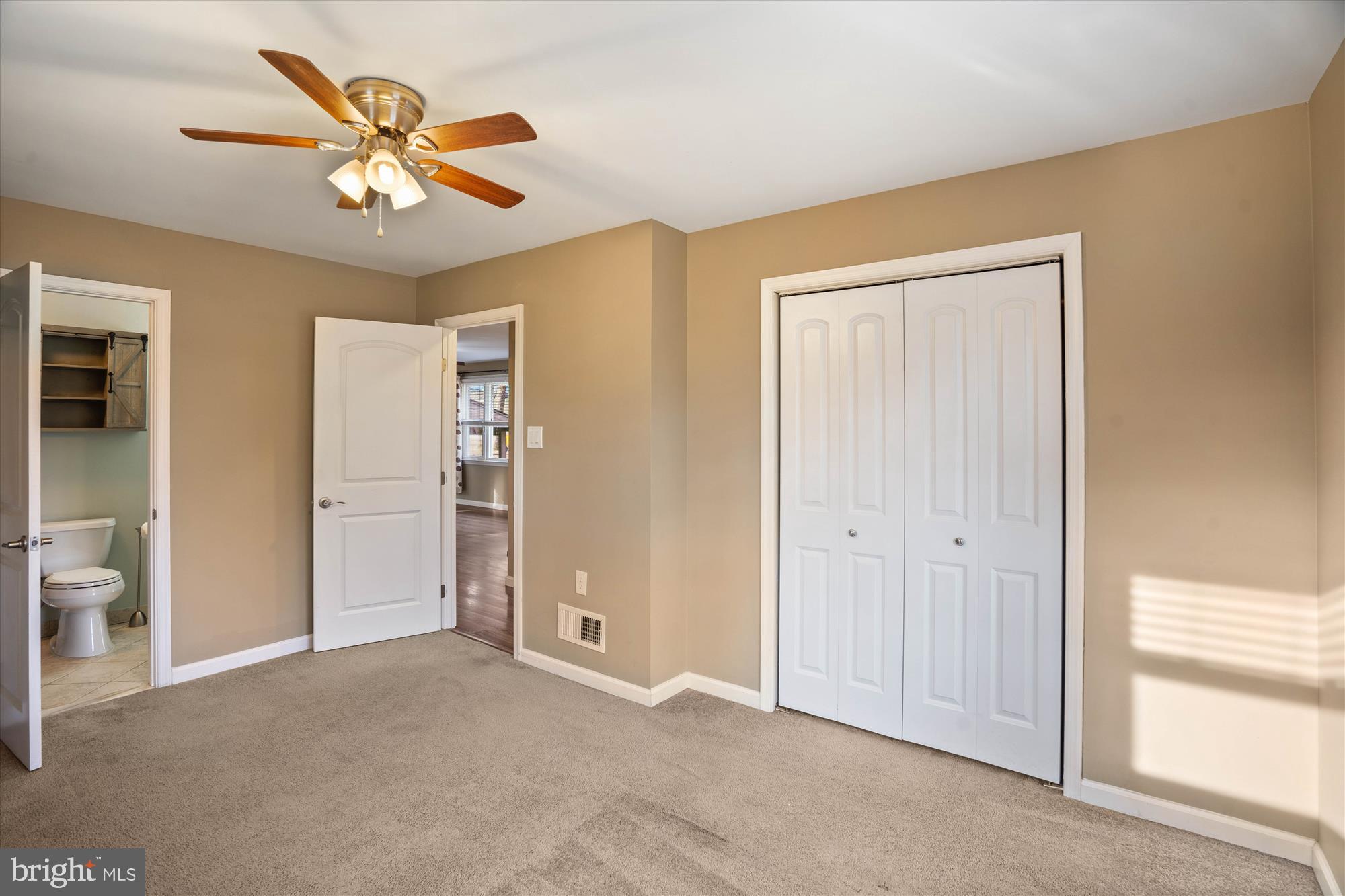 ELVATON ACRES - Residential